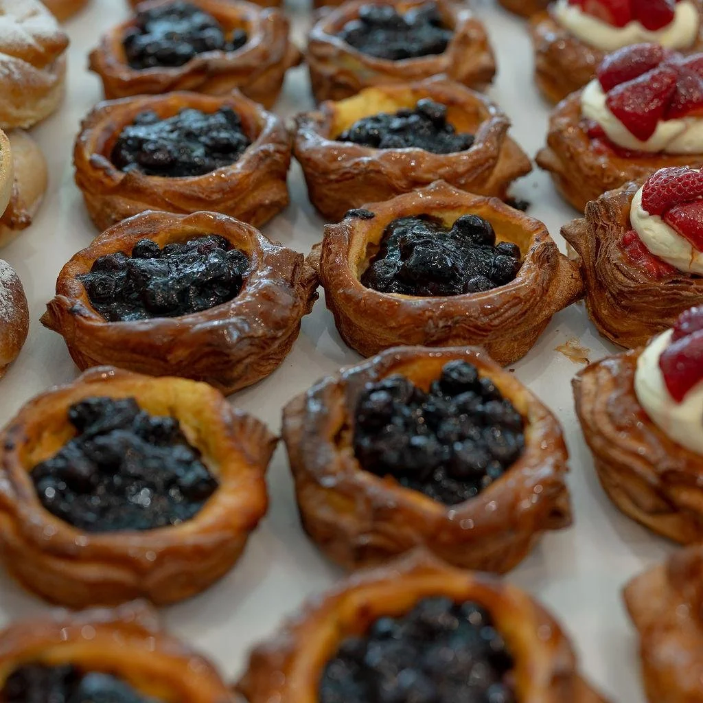 🥐 We&rsquo;re staying open LATE &ndash; until 2:30 PM! 🕝 so much stock!

There&rsquo;s so much deliciousness still waiting:
✨ Croissants
🍫 Choc Croissants
🍓 Strawberry Danish
🍥 Cinnamon Scrolls
🧀 Strawberry Danish Cheddar Sticks
🥪 Ham Rolls
🍯