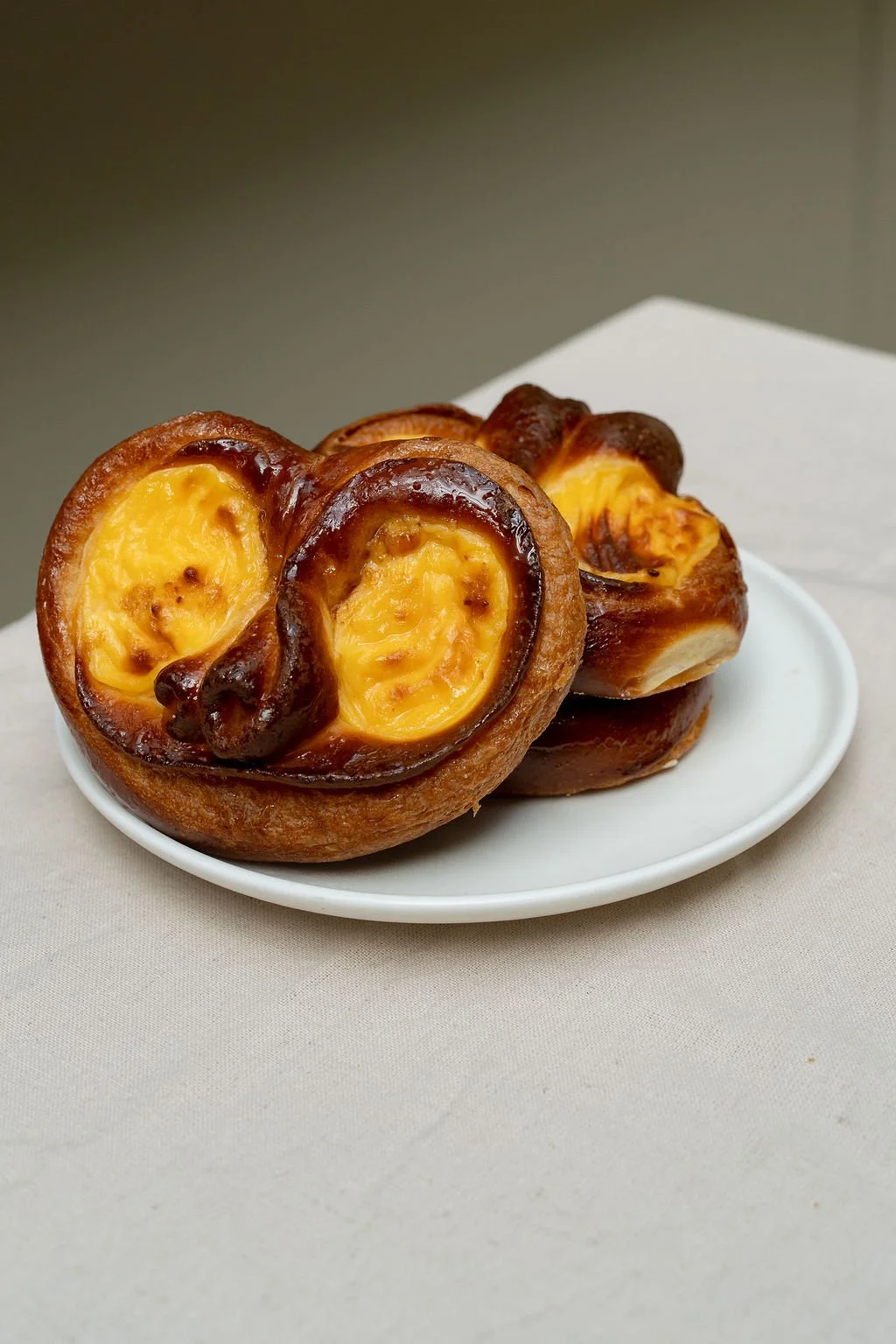 Custard Pretzel