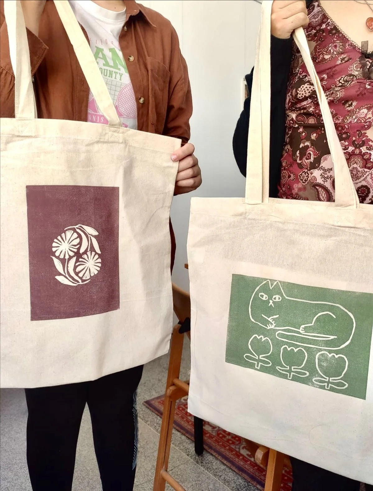O workshop de linogravura em tecido com a @ritafugaz n&atilde;o podia ter corrido melhor! Obrigada a todos os participantes 🥰

Para quem quiser ser notificado assim que marquemos nova data, podem visitar o nosso site e inserir o vosso email na lista