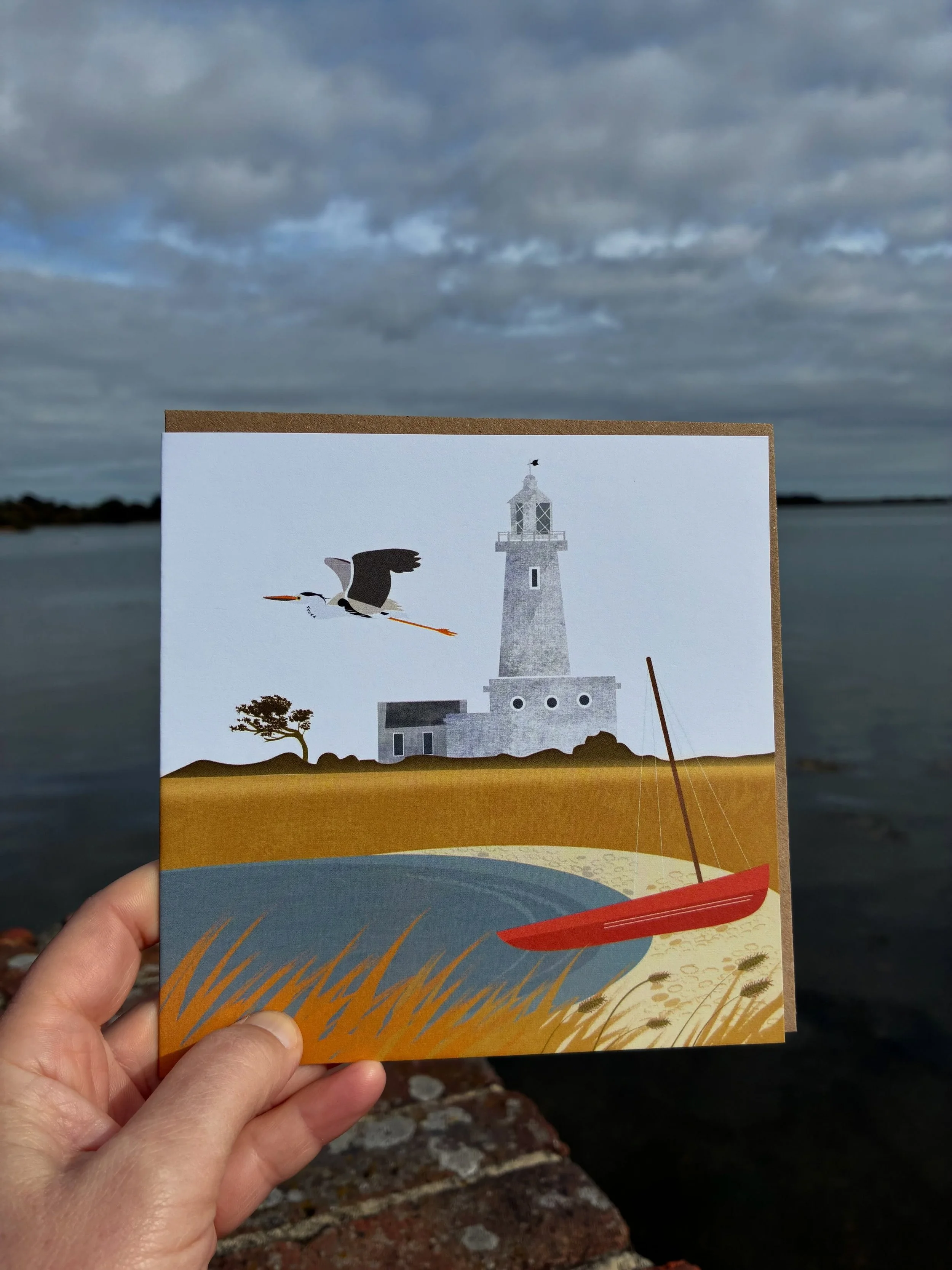 Bay views with bird life to start your week. Rich and I mooched around Langstone Harbour at high tide yesterday and wandered over to Hayling Island in the October sunshine.