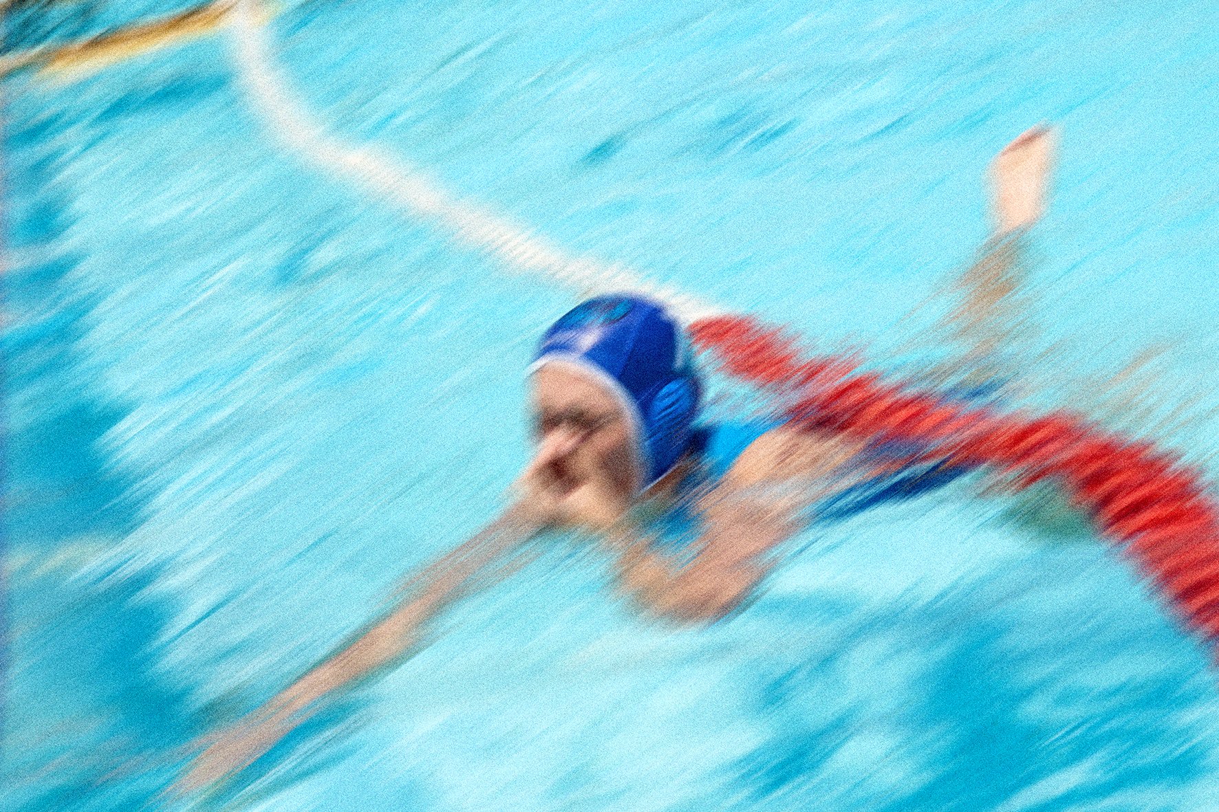 DSC02050 small blur.jpg