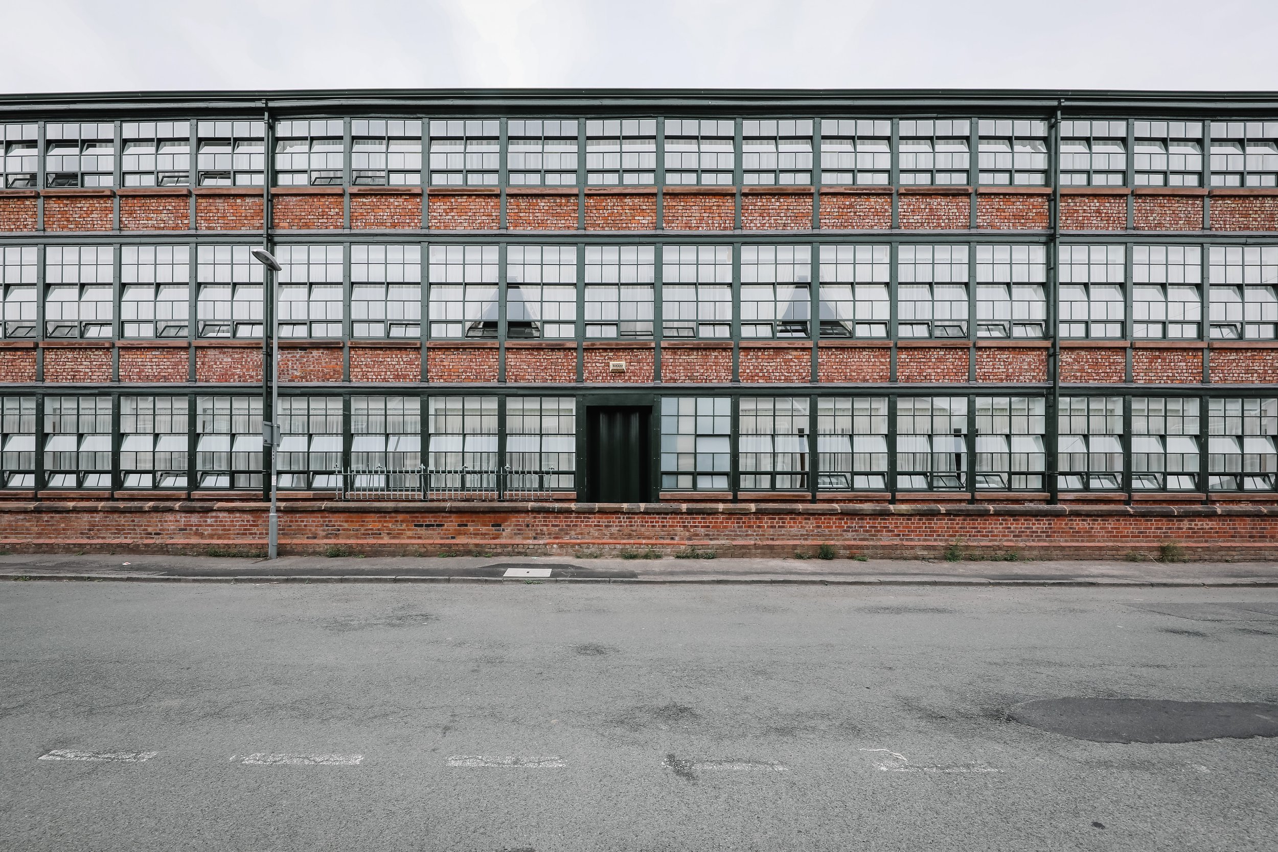 WATCH_FACTORY_125.jpg