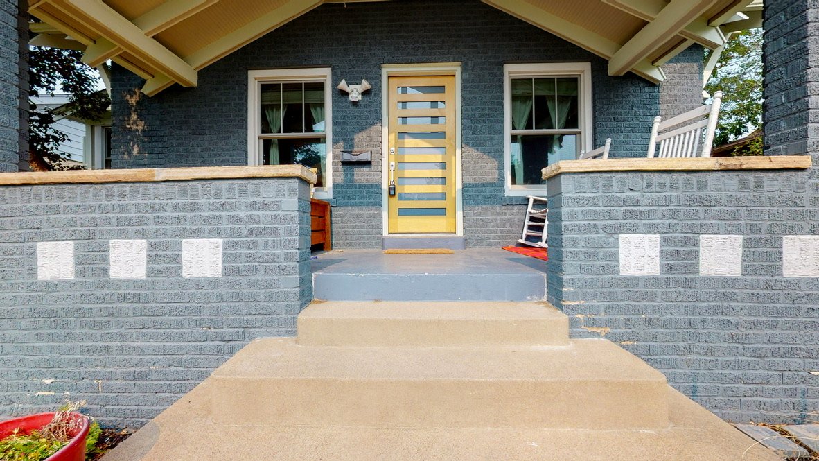 Brick Stain or Paint? What’s the Best Choice for Your Home’s Exterior