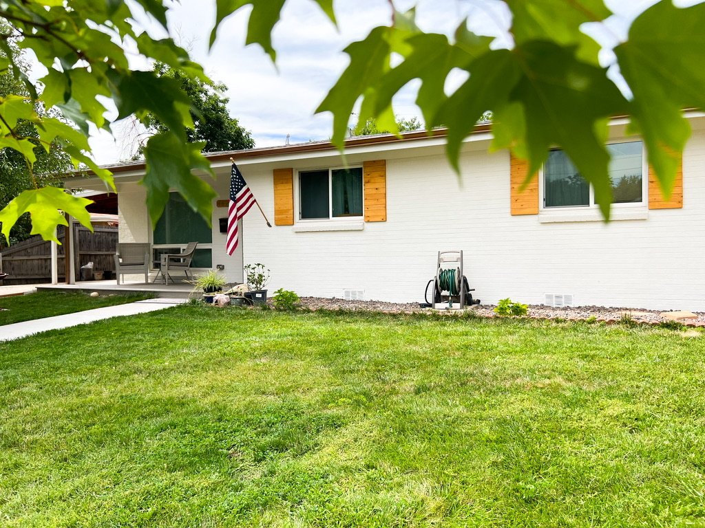 Lime Slurry Application on Brick Home in Denver