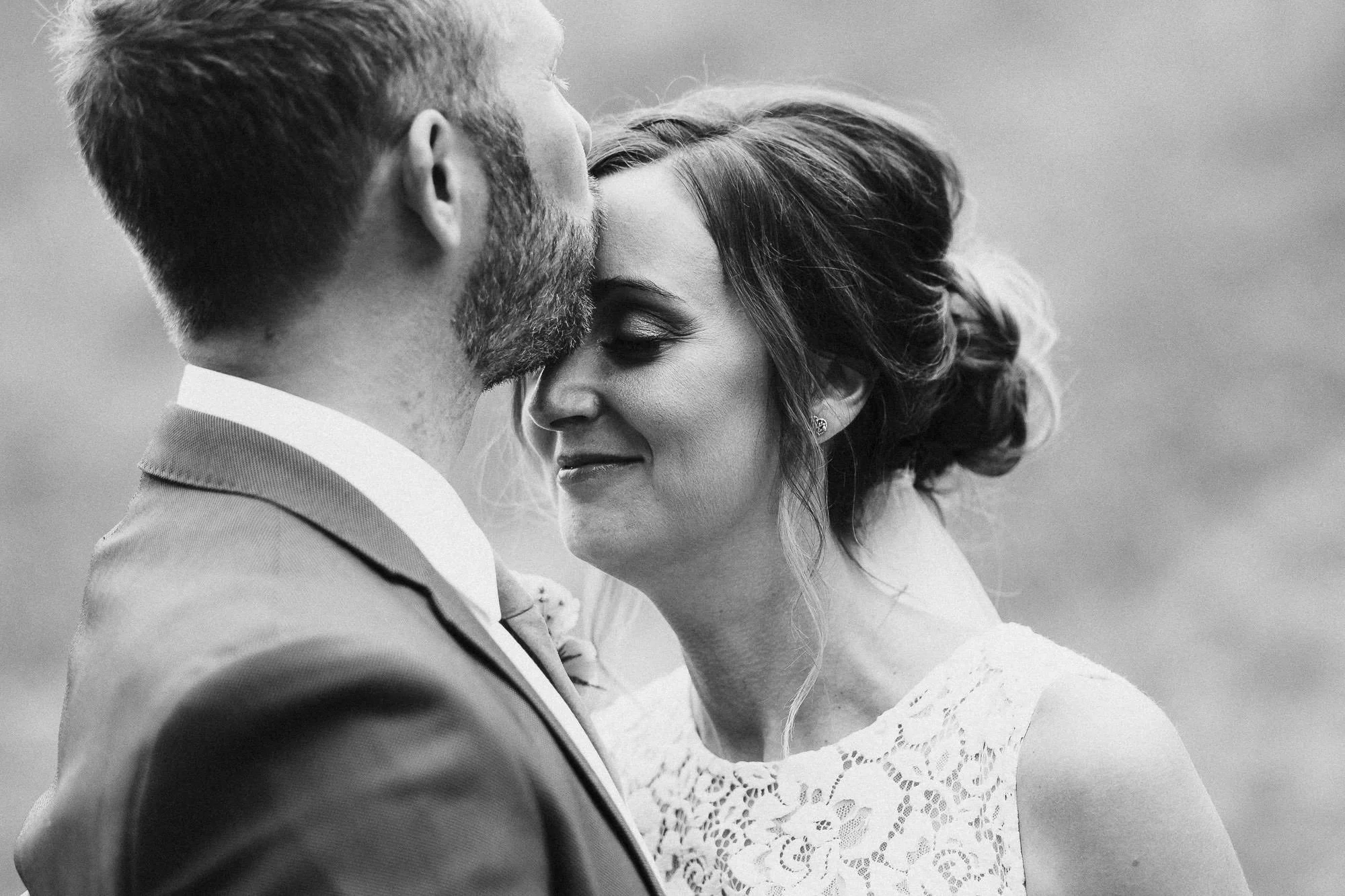 Whinstone View Wedding Photographer