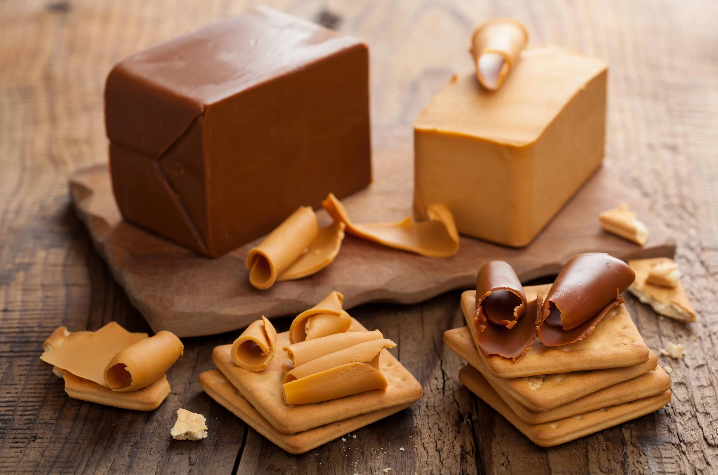 Matstreif-web-cheese-ost-Geitost-brunost-norsk-mat-norge-norway-3-kl.-18.42.43.jpg