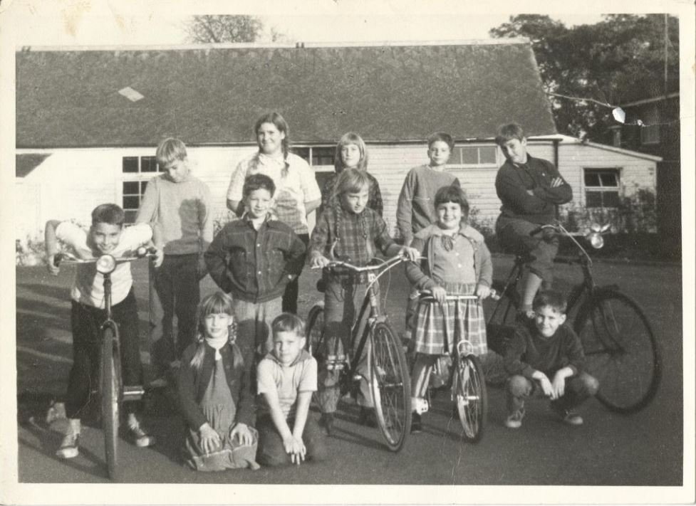 Darvell Bruderhof, 1971