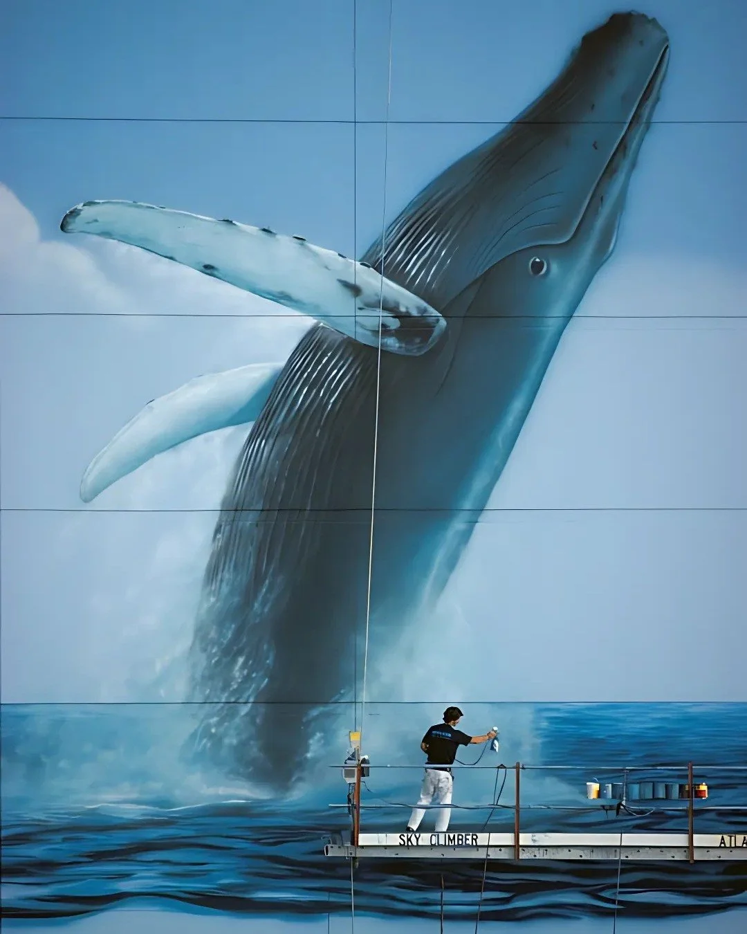 “The ocean stirs the heart, inspires the imagination and brings eternal joy to the soul.” – Robert Wyland
For many of us, the ocean is more than a landscape; it’s a source of clarity, creativity, and calm. When we give back t