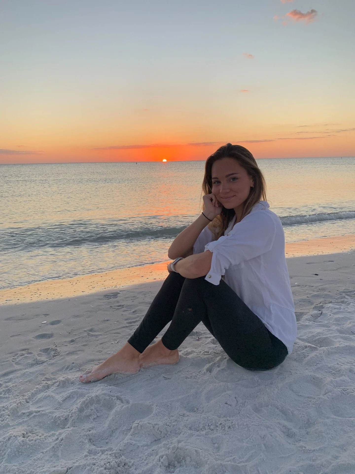 MAR Spotlight: Meet Kyla, our Office and Events Manager!
Originally from Kentucky, she moved to Florida to be closer to the ocean and spend more time outdoors. She’s a licensed real estate agent, yogi, and entrepreneur who brings energy, heart