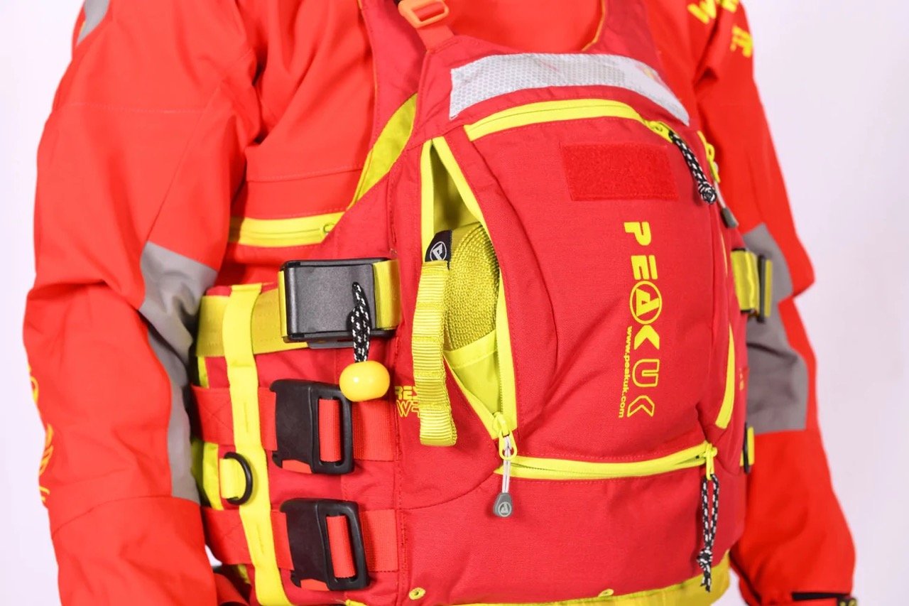 rescue_wrap_tapepocket_1296x Large.jpeg