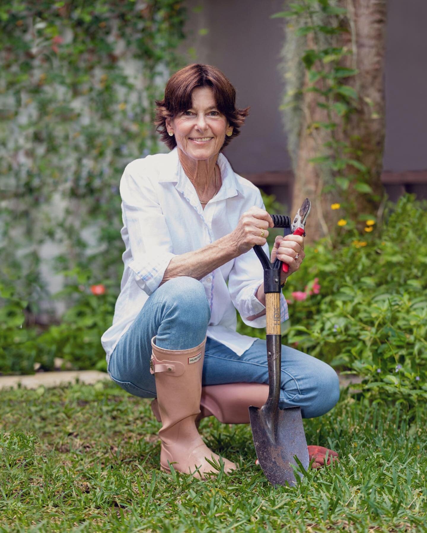 Meet Kim Frisbie. Kim writes for the Palm Beach Daily News about sustainable native plantings in South Florida&rsquo;s landscape. She has a BA in English with a minor in Horticulture from Smith College and an MS in Ornamental Horticulture from the Lo