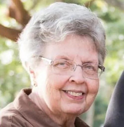 A photo of Sue Crytzer