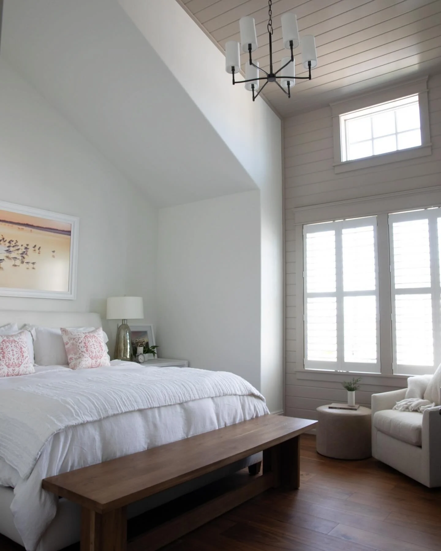 A little beach house vibe on a Saturday ;) @_thepaintedsky