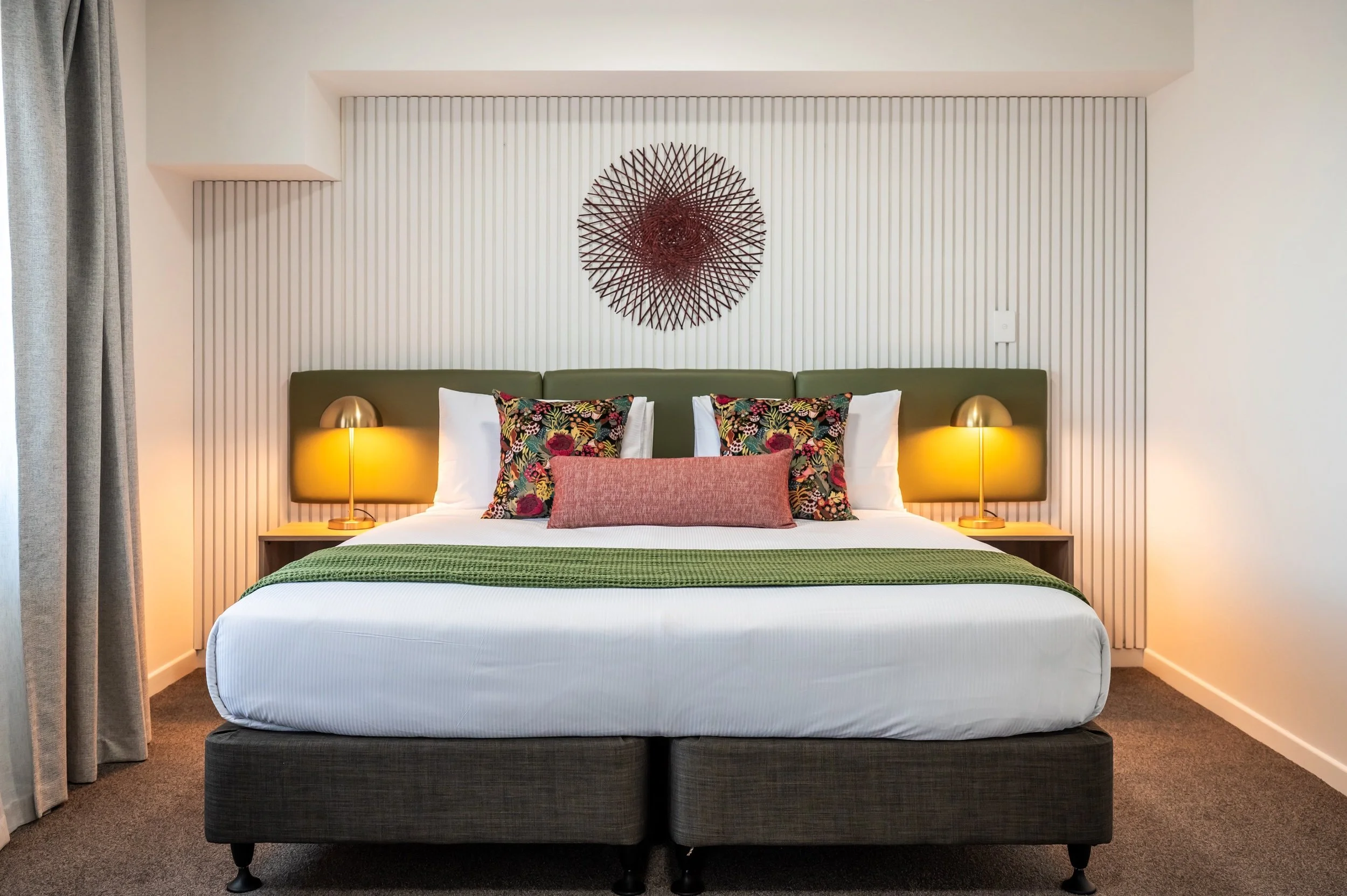 Room 501-004.jpg