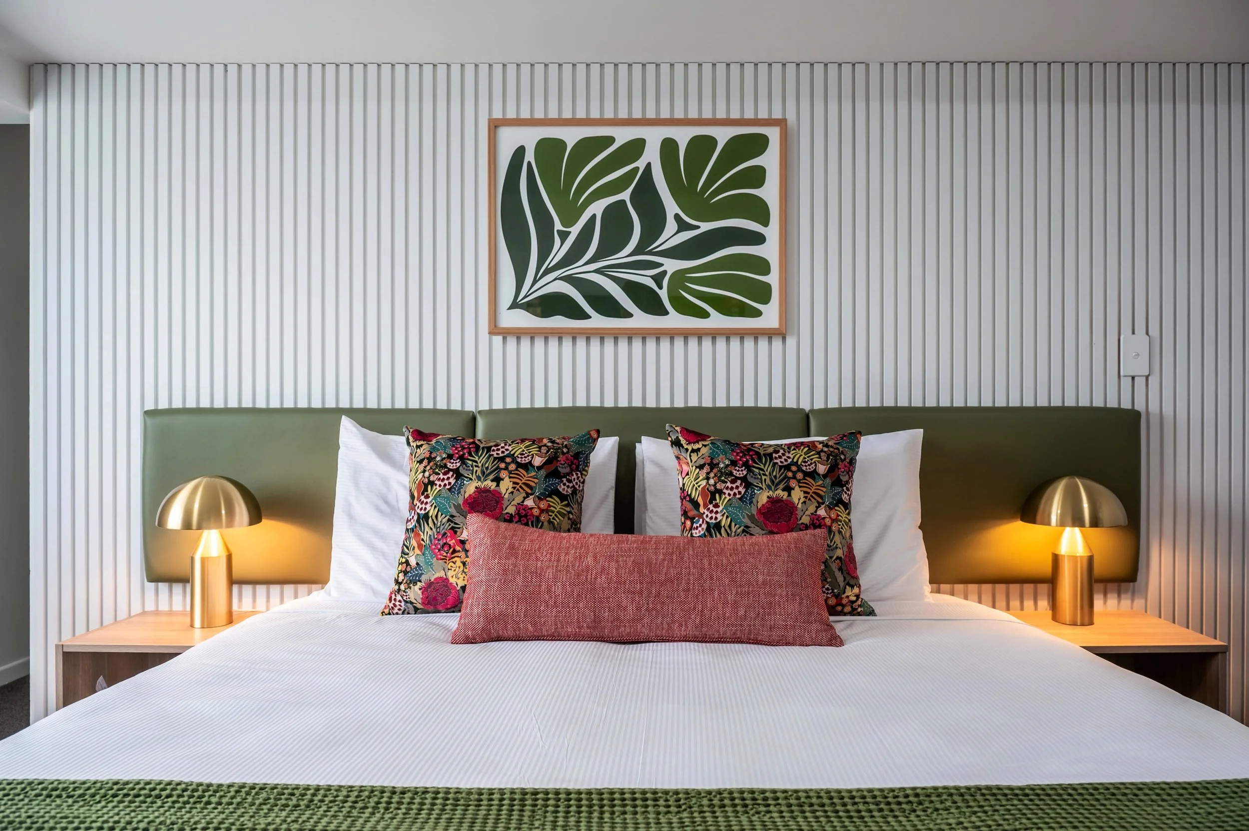 Room 508-004.jpg