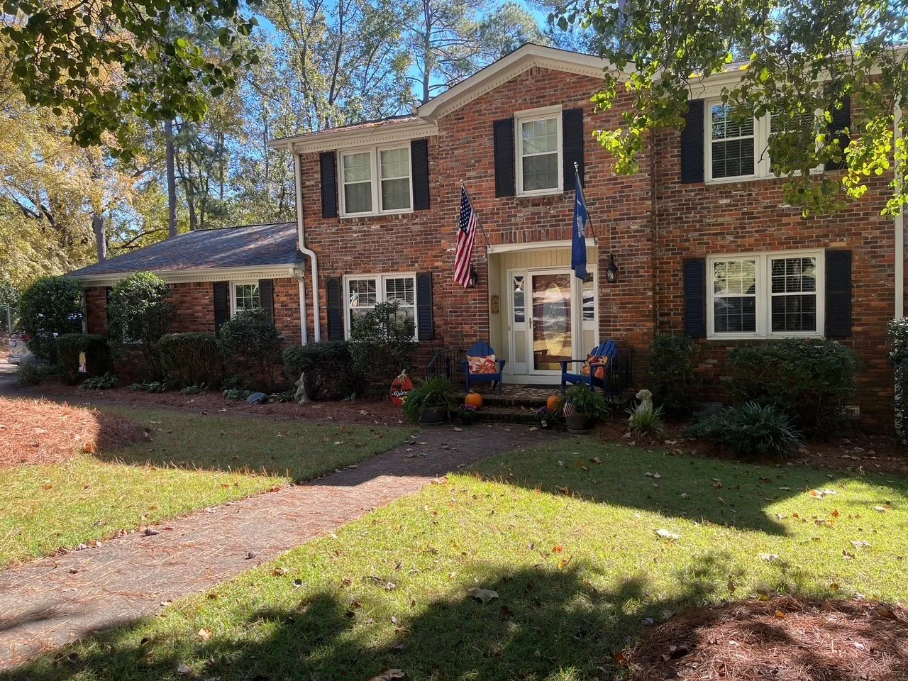 November 2025 - 425 Lancer Dr. 