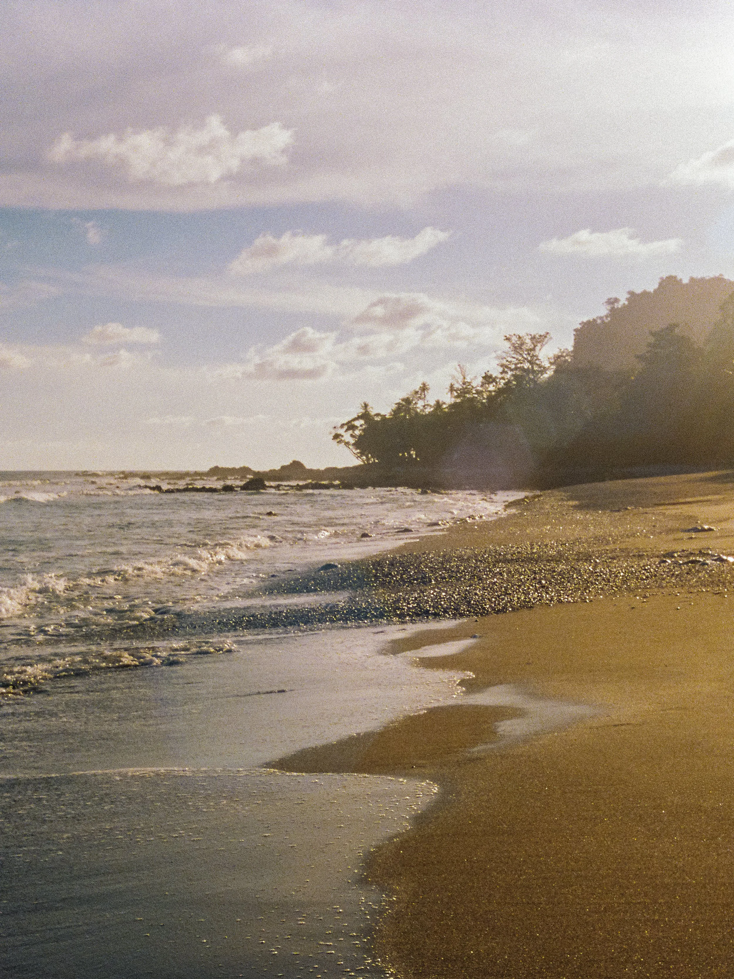 Huxman-Co-Film-Photography-Surf-Lifestyle-Portrait-3.jpg