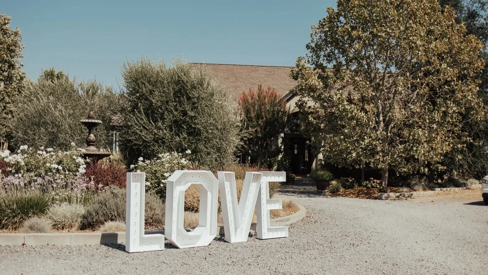 The Best Time of Year for a Wine Country Wedding — Distinct Locations journal