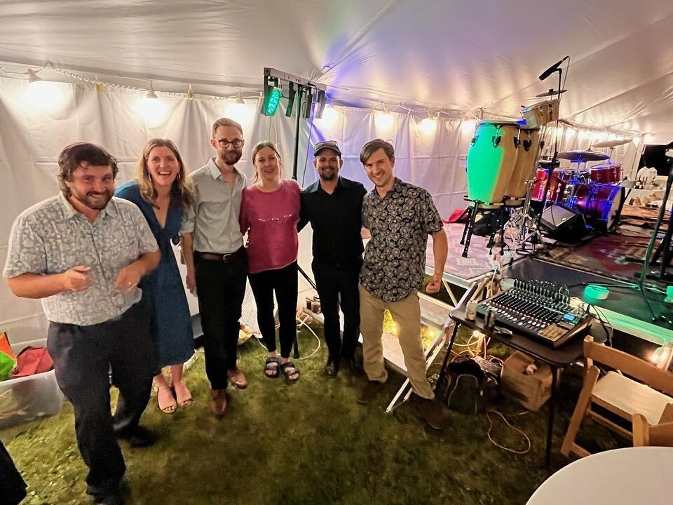 july and august so far have been To The Brim with good music and good people ✨ a few moments were captured 

1. post-wedding set with the Sunapee Special party band, my fav crew @planetplaid @looeylooster @bennny_dijon @duke.ski 
2. in the barn at @a