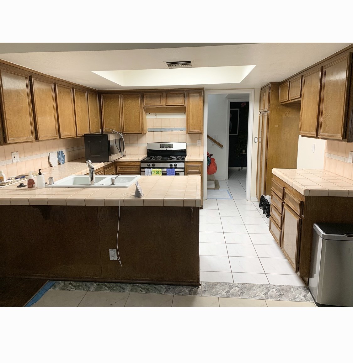 KitchenBEFOREfull.jpg