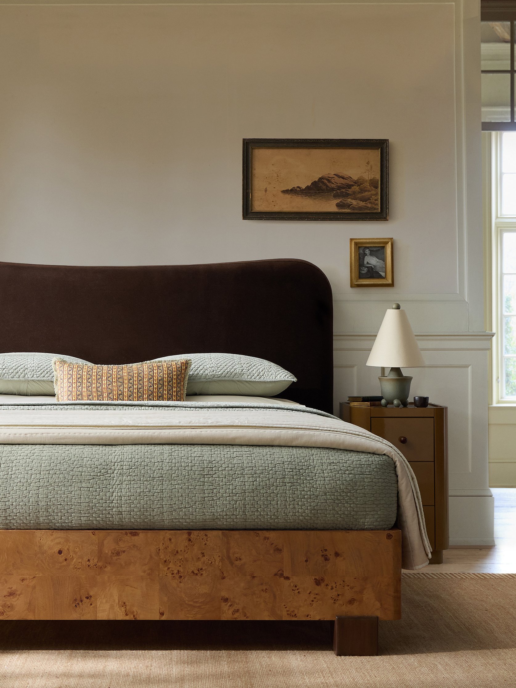 bed-vertical.jpg