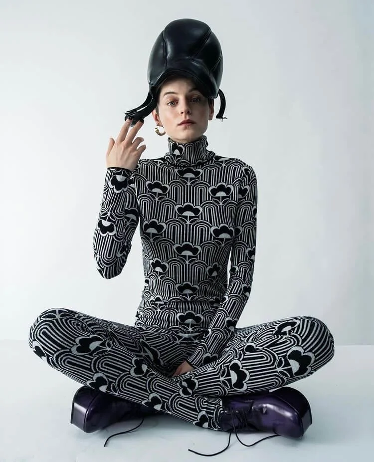 W MAGAZINE
photographer TIM WALKER
stylist HARRY LAMBERT
hat co-lab JAMES KELLY
model EMMA CORRIN