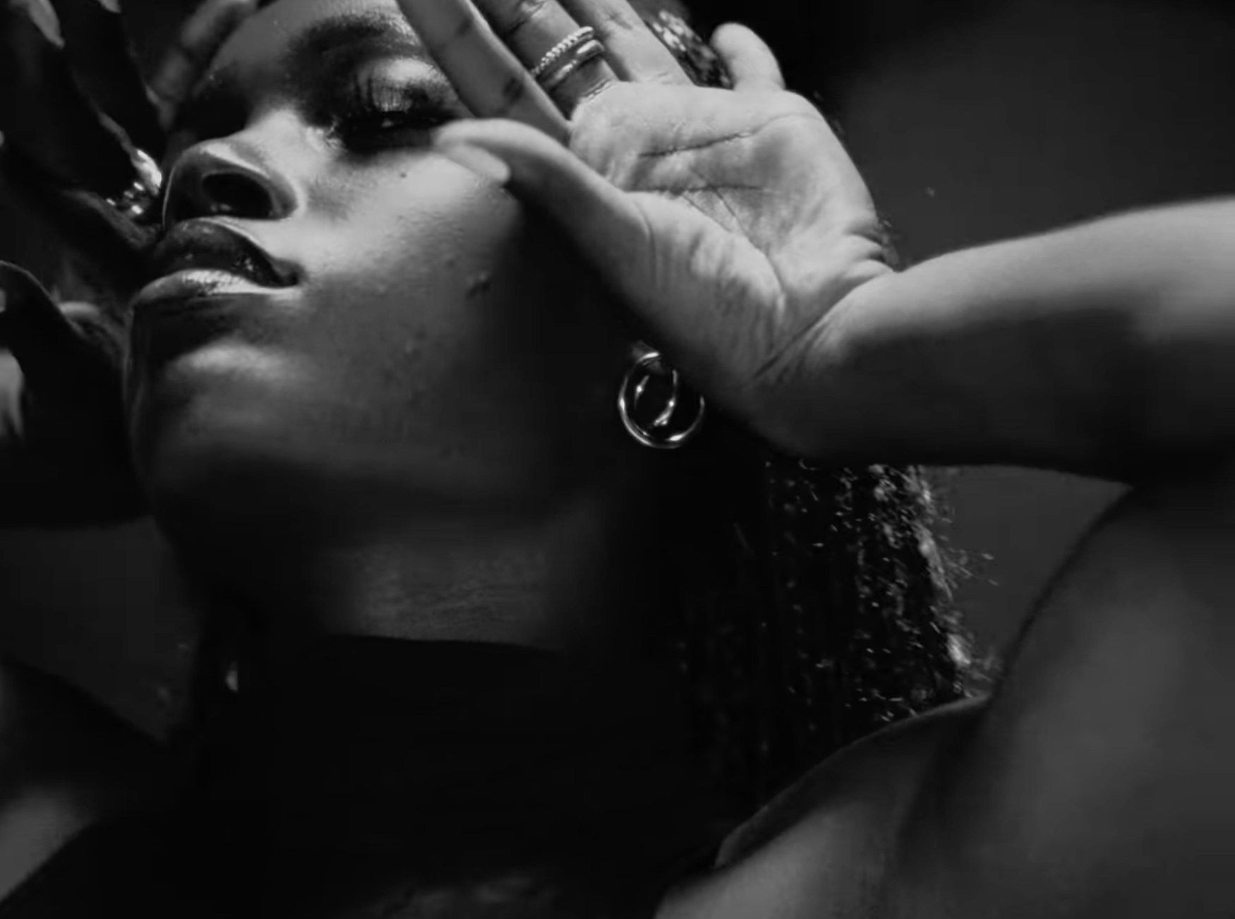 FUSE ODG Releases 3EAK A.M. (Waistline)