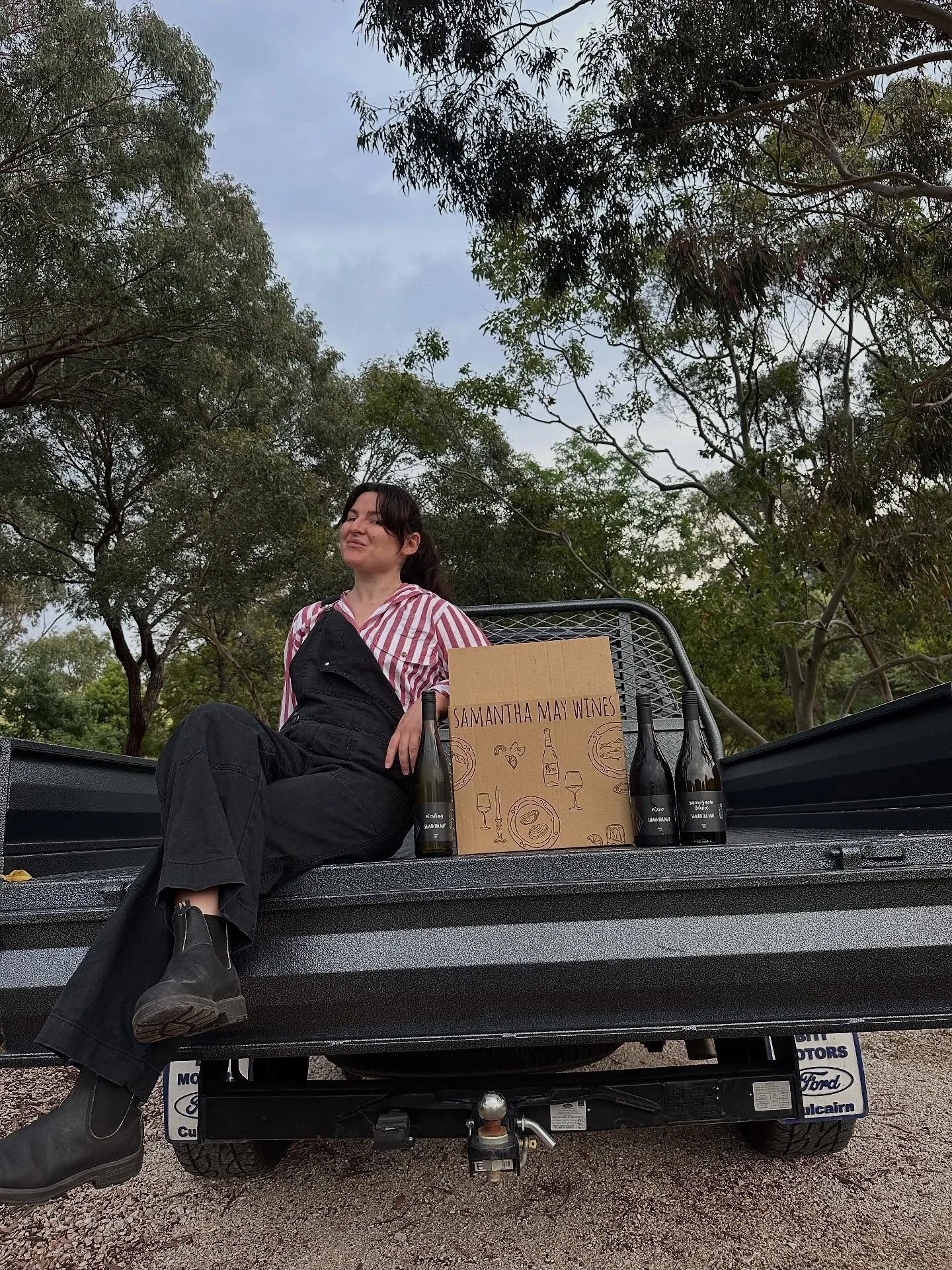 Hats off to my artistic girlies who can take symmetrical photos and not right before a down pour of rain. Anyways, we got new wheels, new boxes and new wines. Let&rsquo;s gooooo!