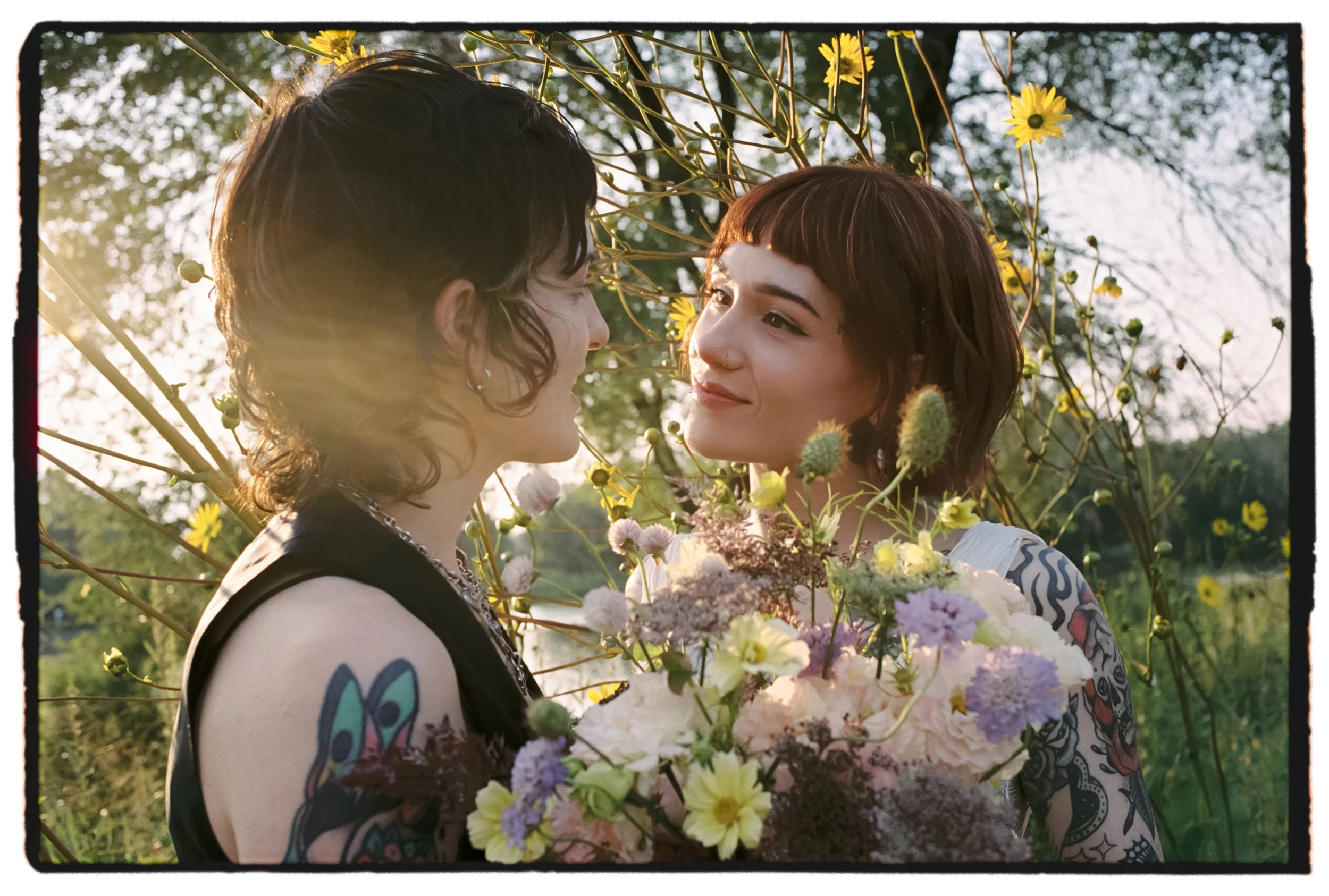 Liv+Kate-35.jpg