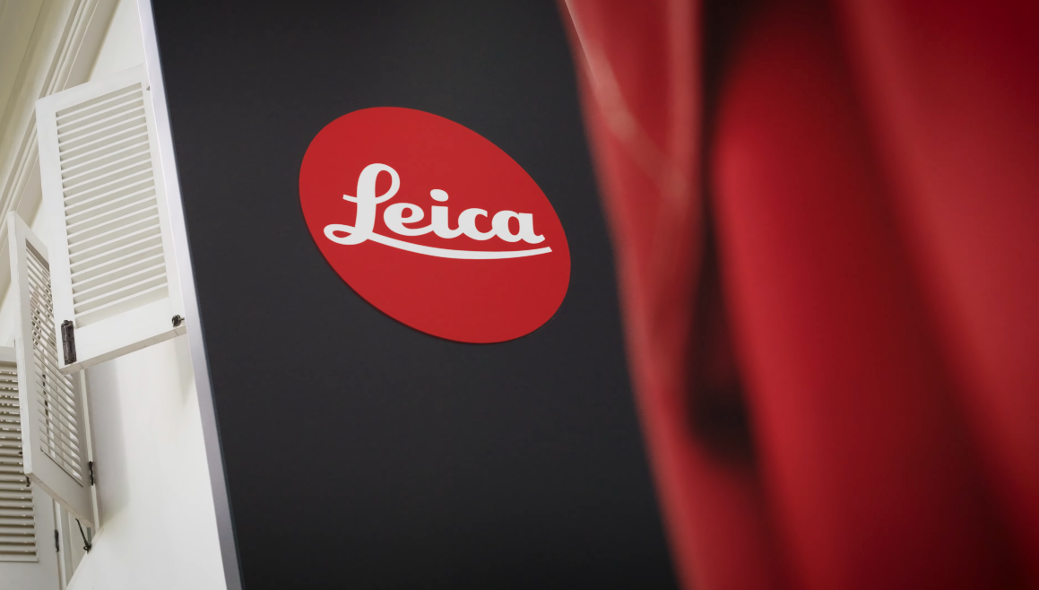 LEICA x Art Vault Asia - Blue Horse Series Exhibition