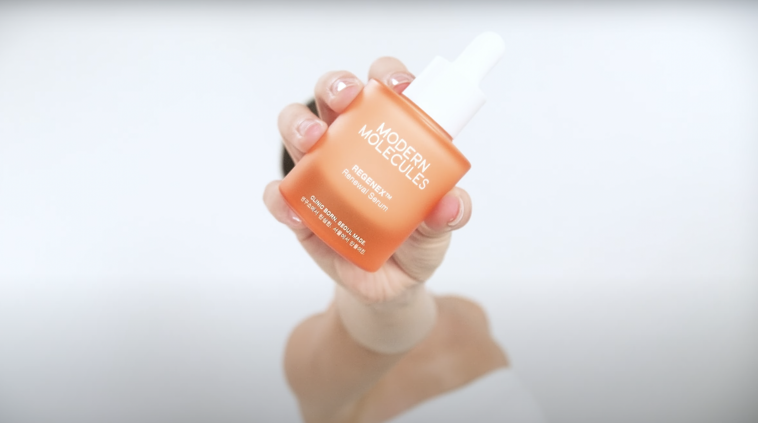 ORA Modern Molecules Beauty Video - COCO Creative Studio