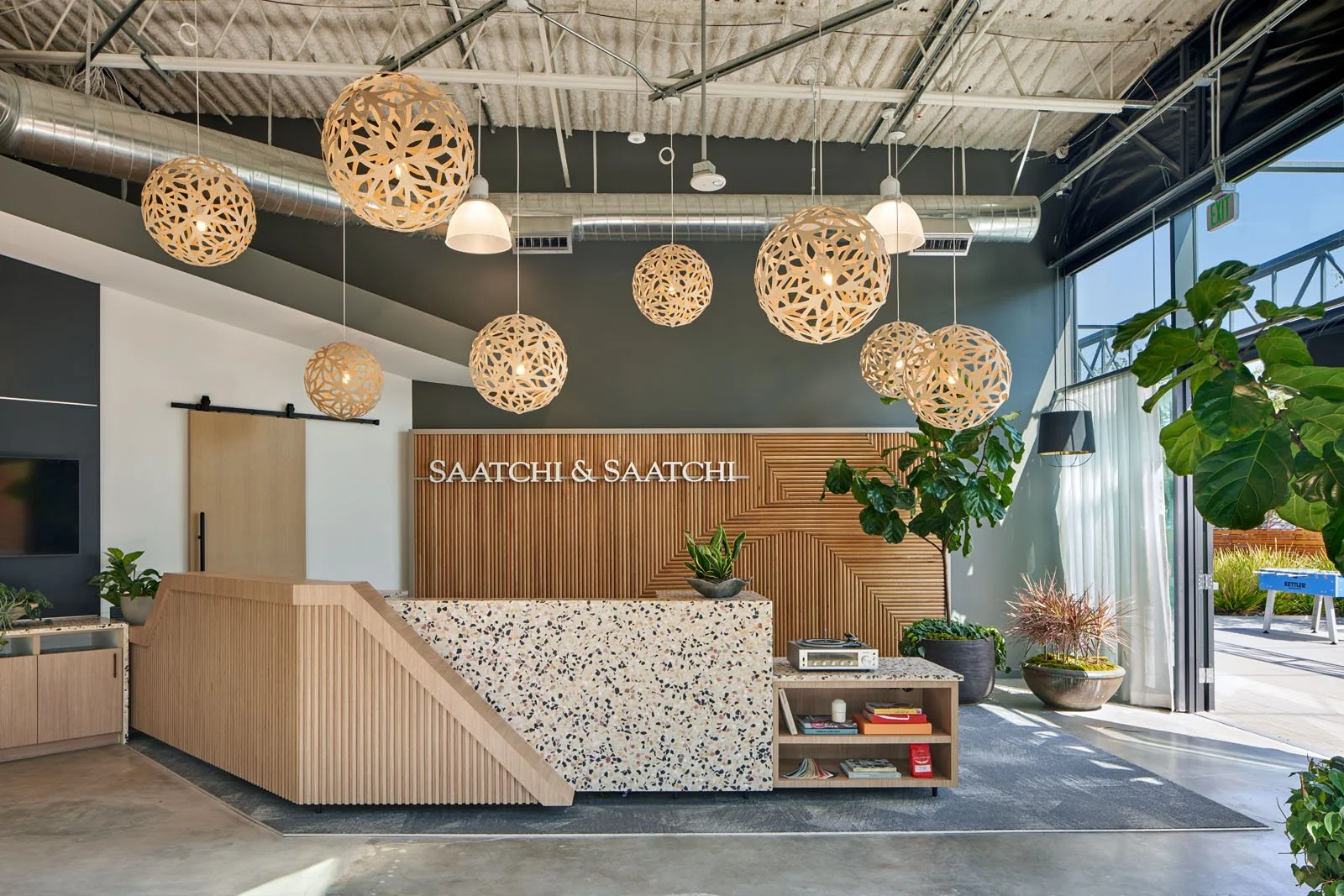 Saatchi+Saatchi©Blitz_01.jpg