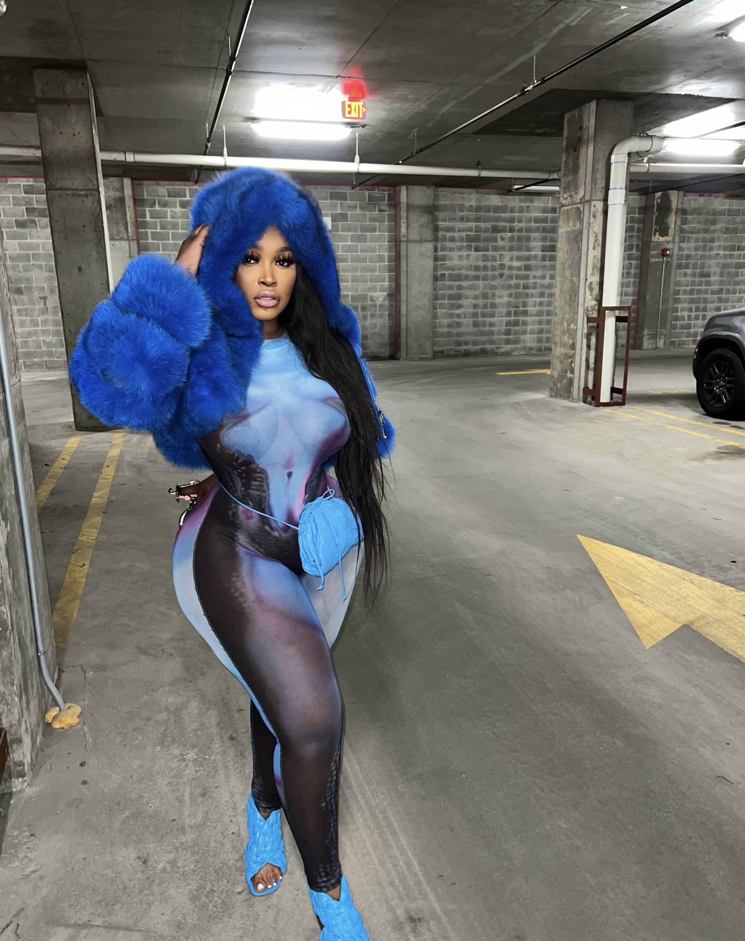 Facetune_06-12-2022-20-52-42.jpeg