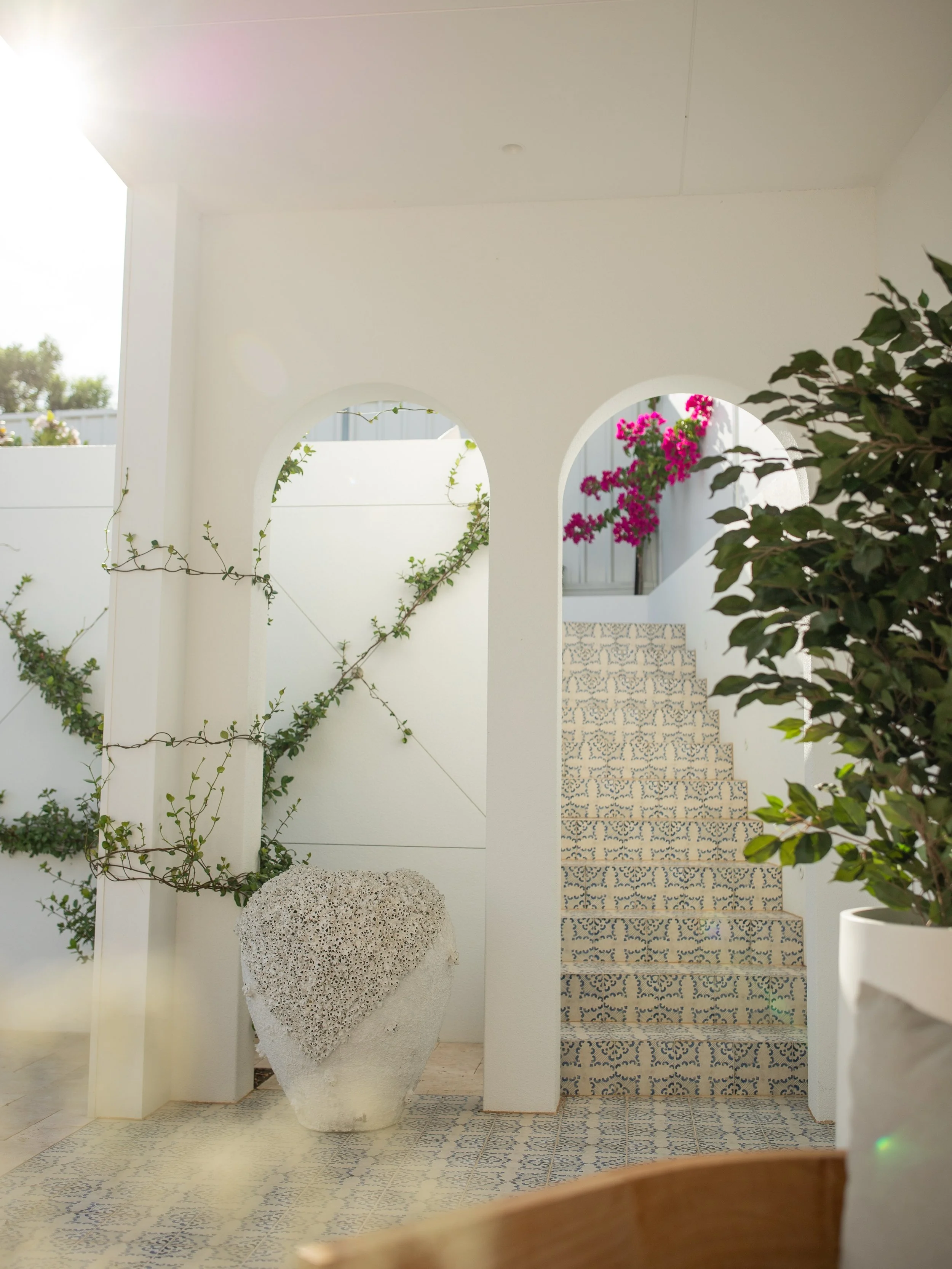 PRE-MINTED SANTORINI SITE

After a decade of designing interiors and landscapes we know the biggest challenge in a space often presents the ultimate Minted opportunity.

In Santorini&rsquo;s case the original pre-Minted site was home to an eyesore te