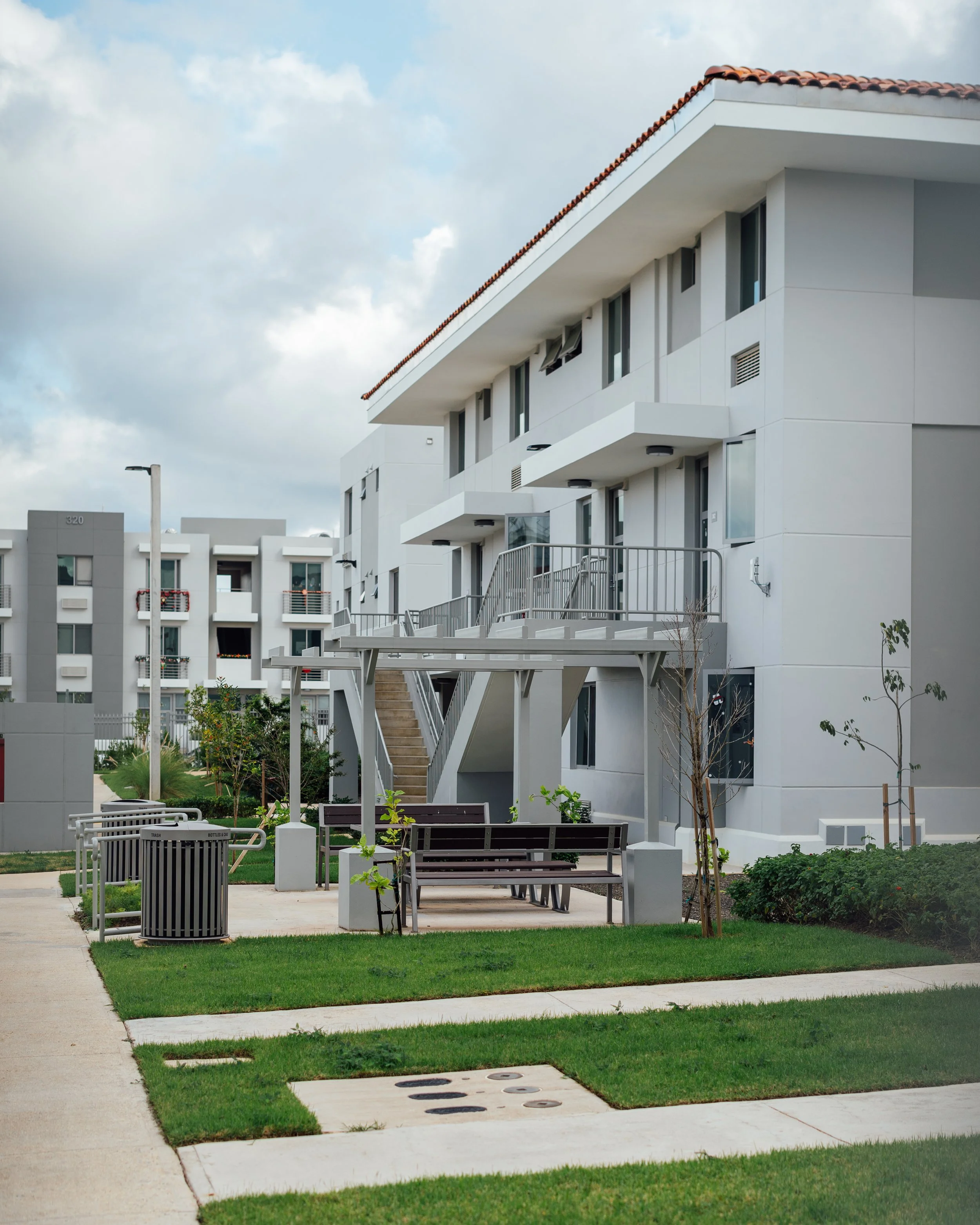 Benitez Metal-169.jpg