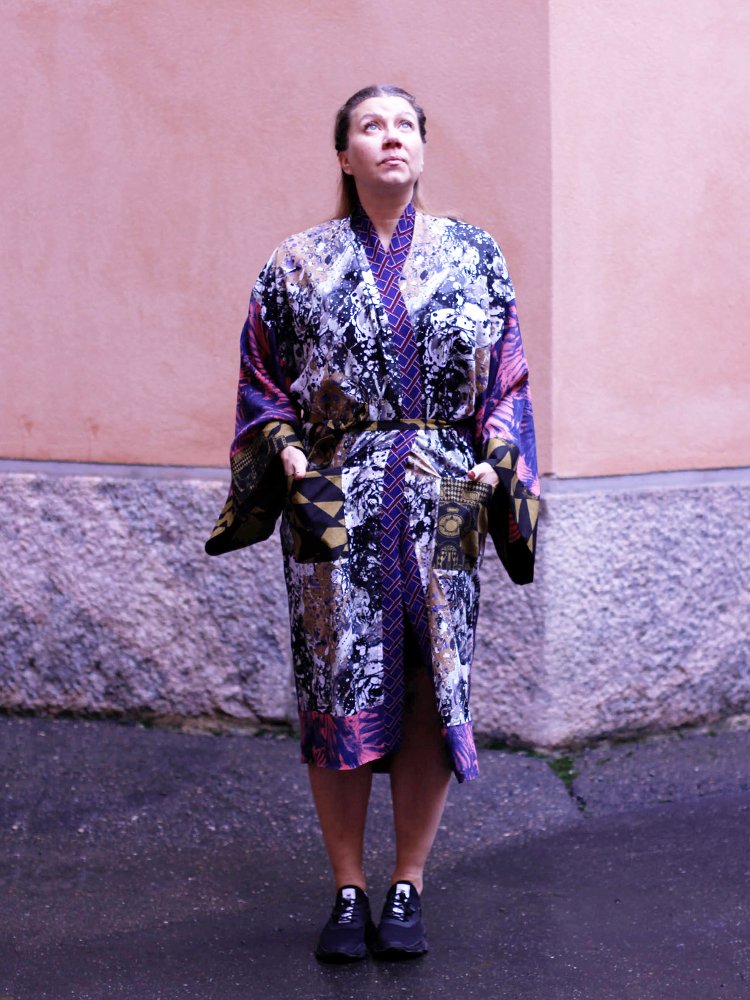 25 kimono roiske detail front2.jpg