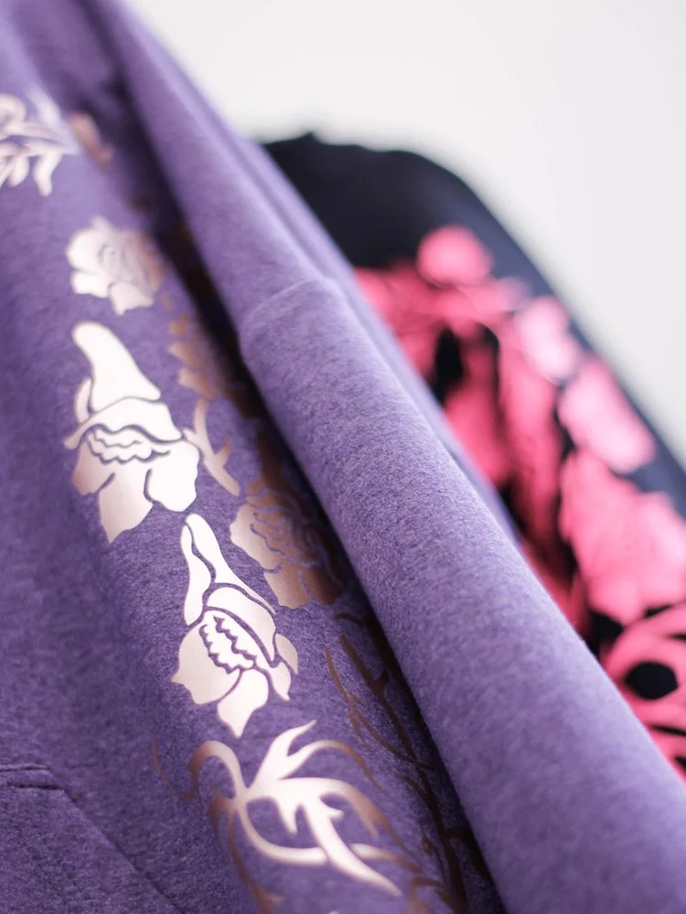 26 yolandi foxglovemusta dets.jpg