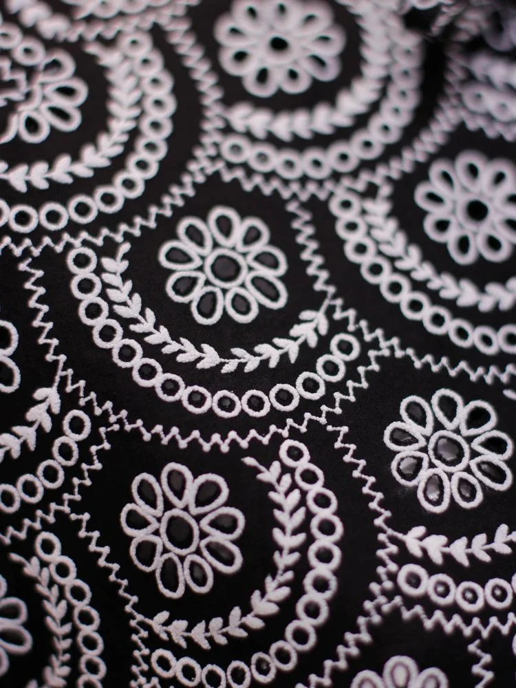 26 edith bw flora det.jpg