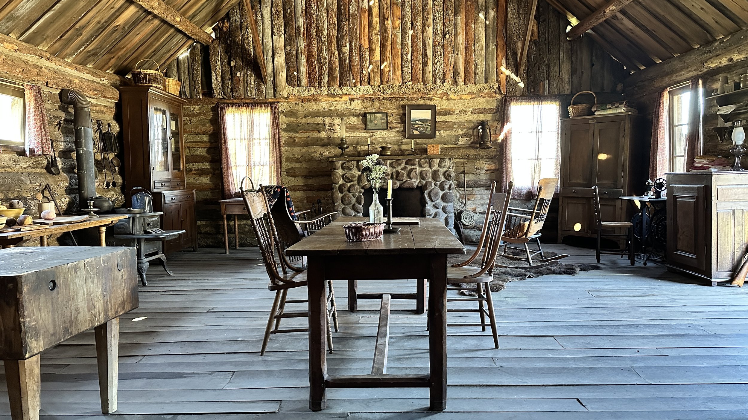 Montana Cabin-1.jpg