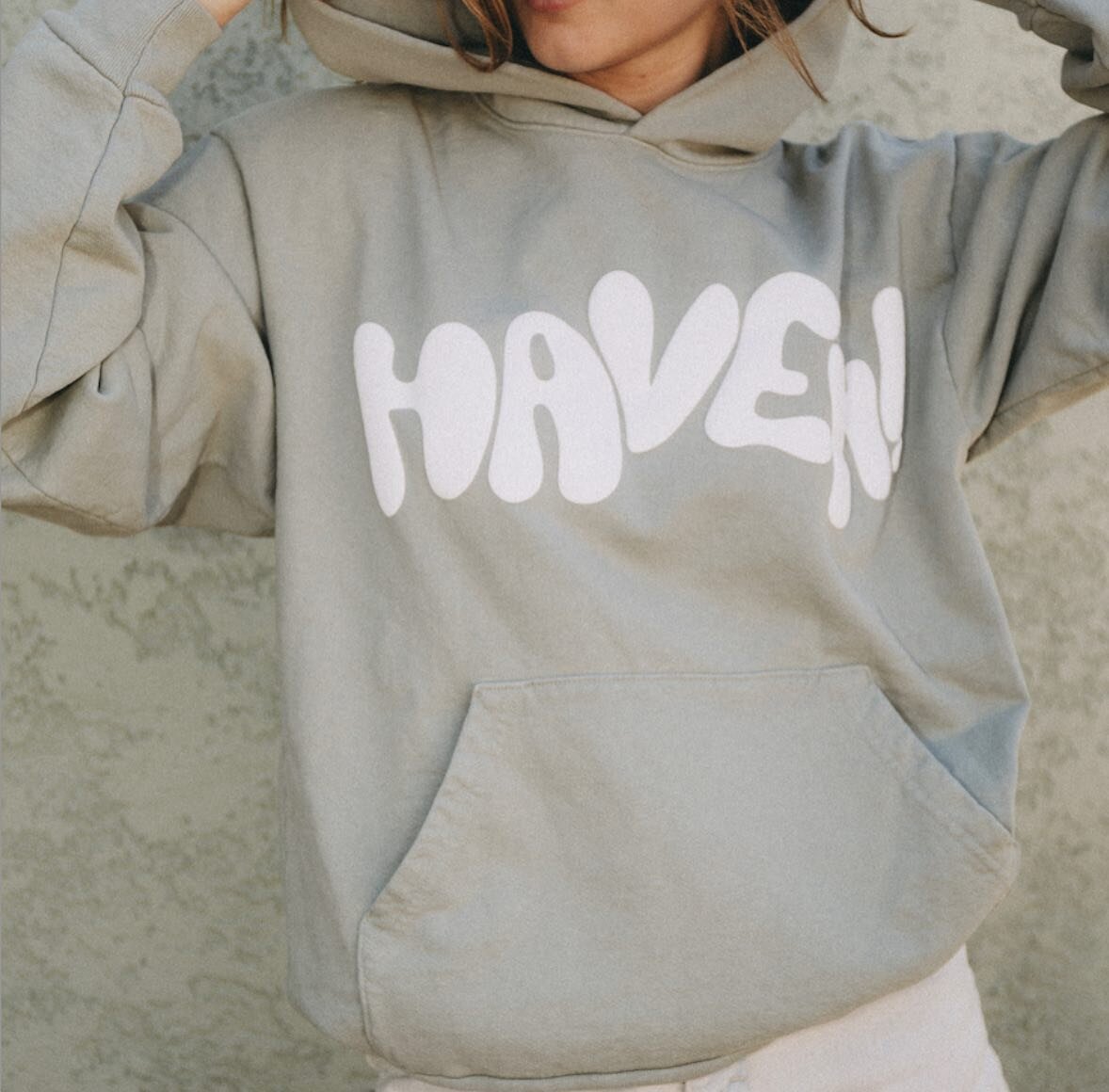 so much love for @haventhepodcast 🫶🏻 

also if you need merch added on to your branding project, i have some great hookups 👀