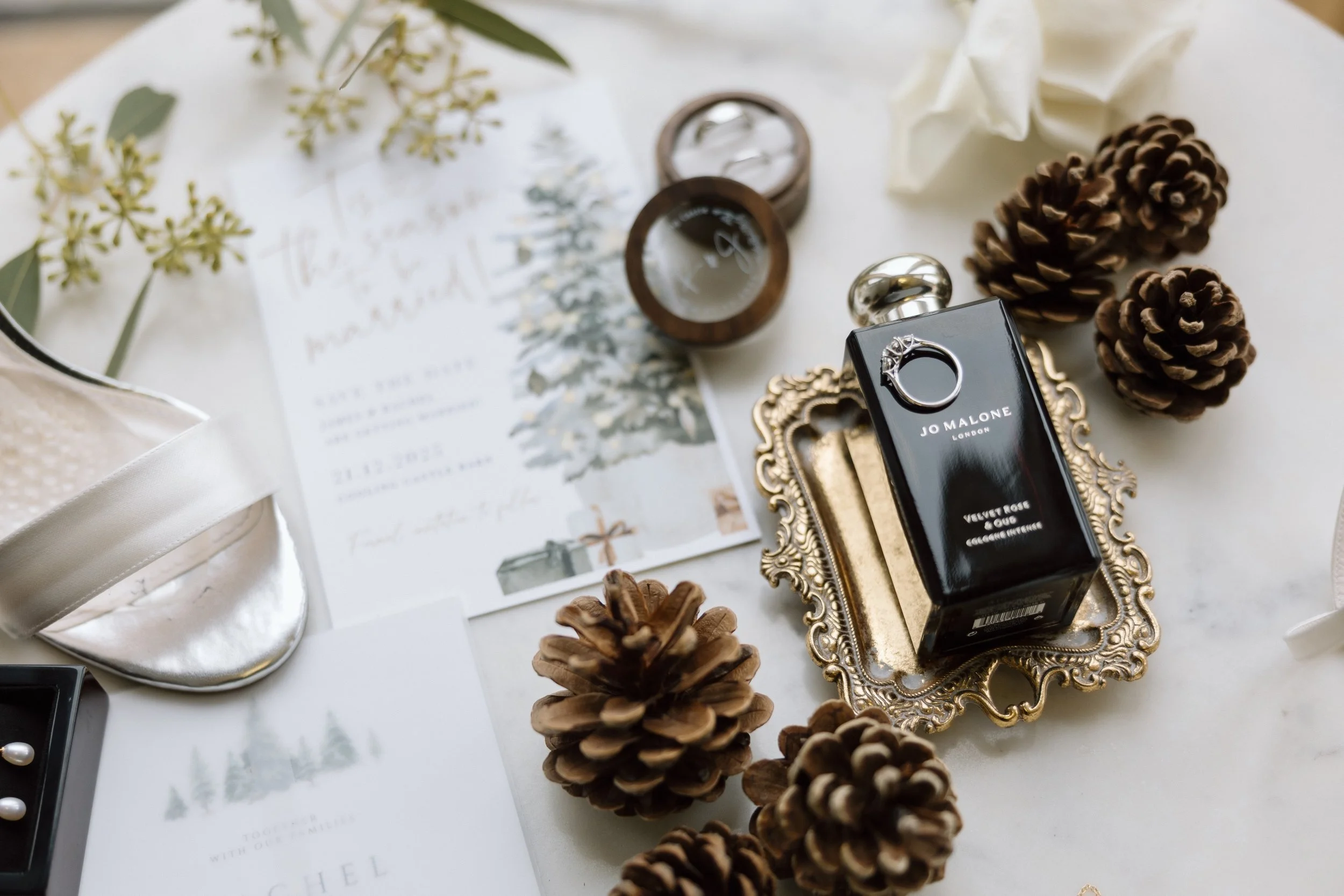 Rachel and James-Helen Rowe Photography-5.jpg