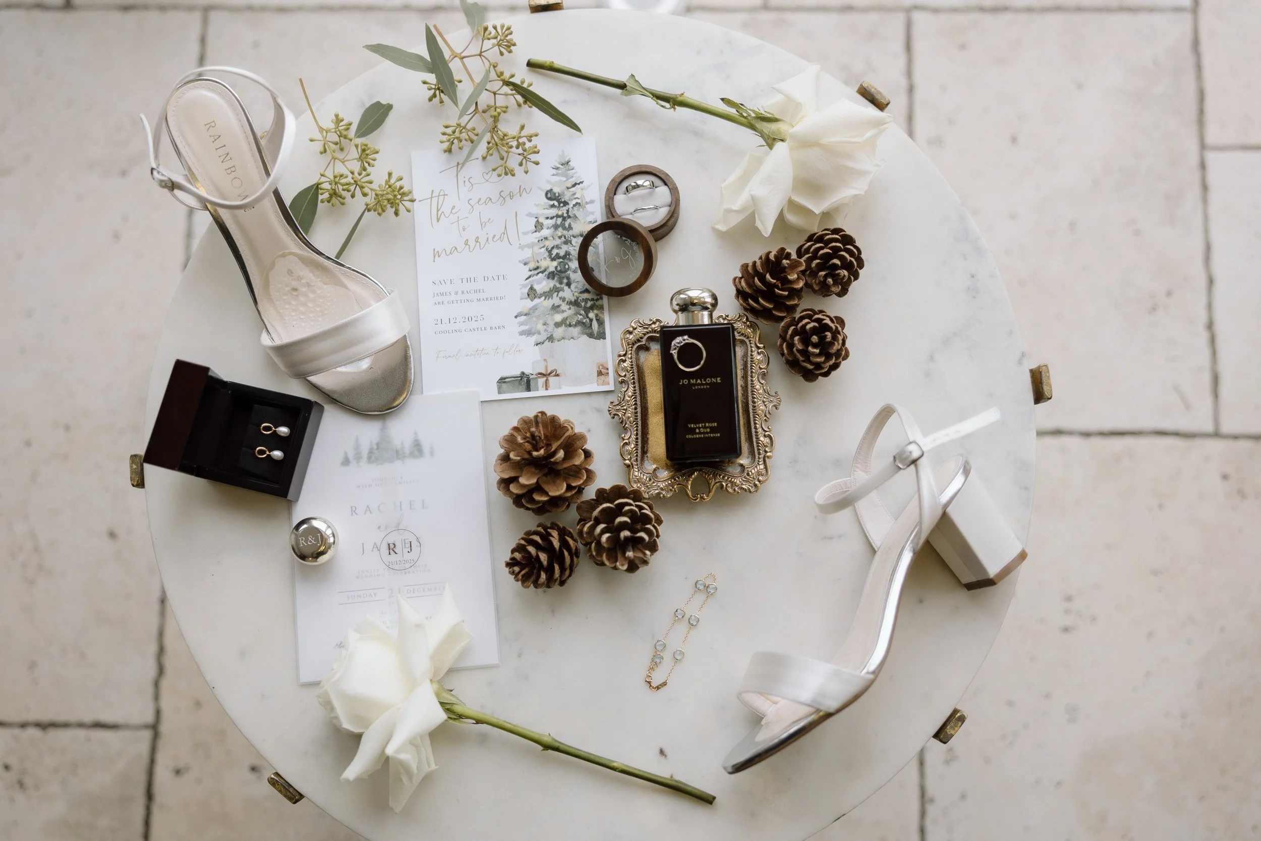 Rachel and James-Helen Rowe Photography-9.jpg