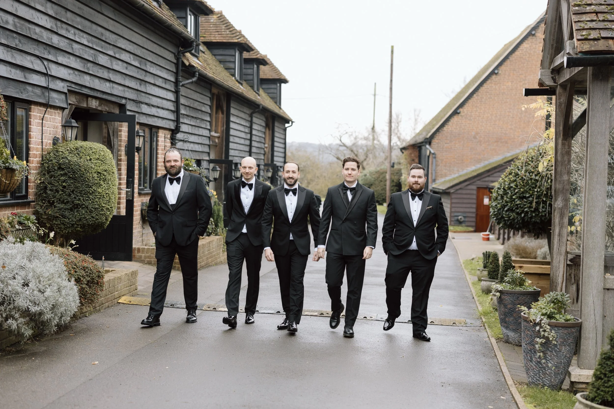 Rachel and James-Helen Rowe Photography-81-2.jpg