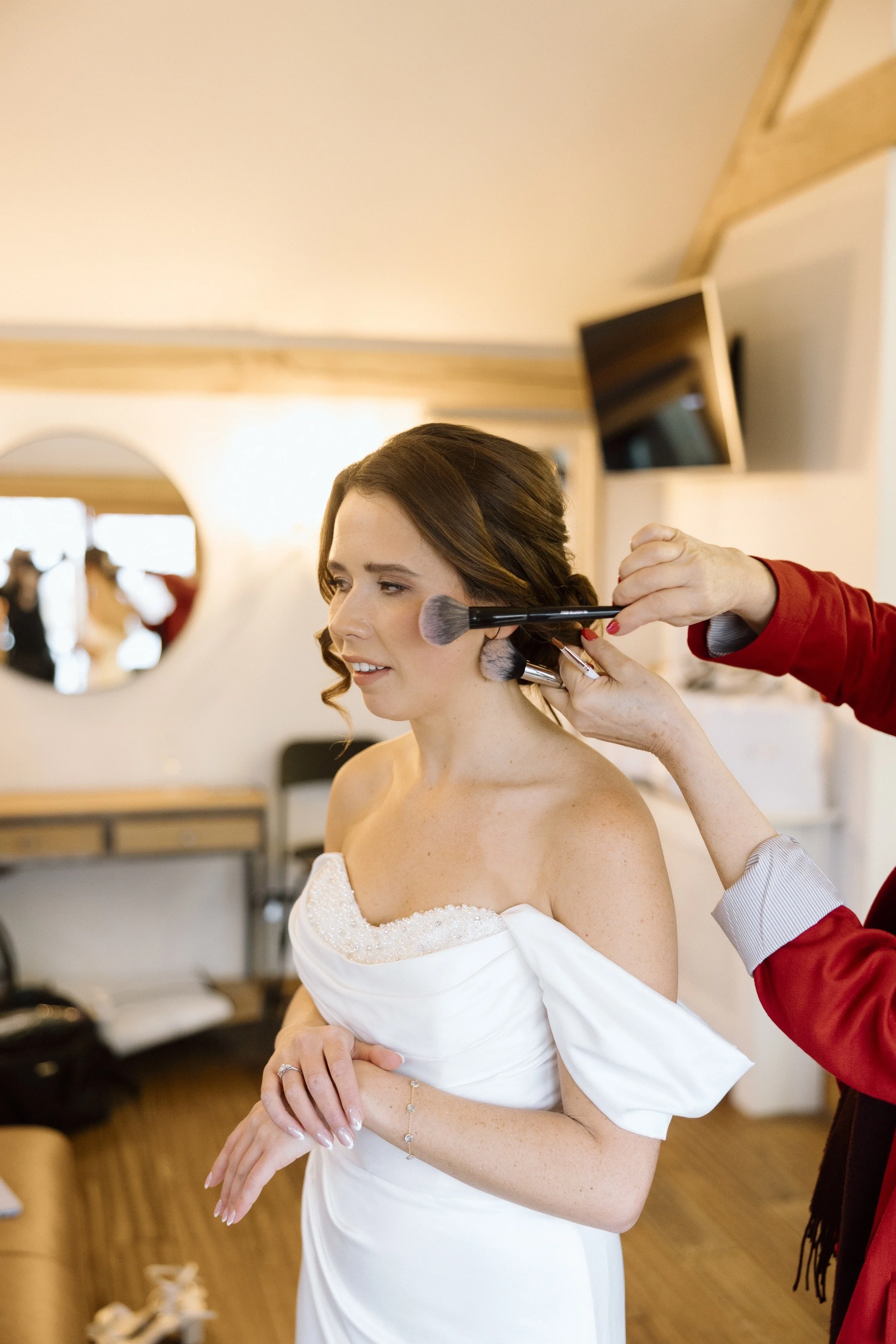 Rachel and James-Helen Rowe Photography-119.jpg