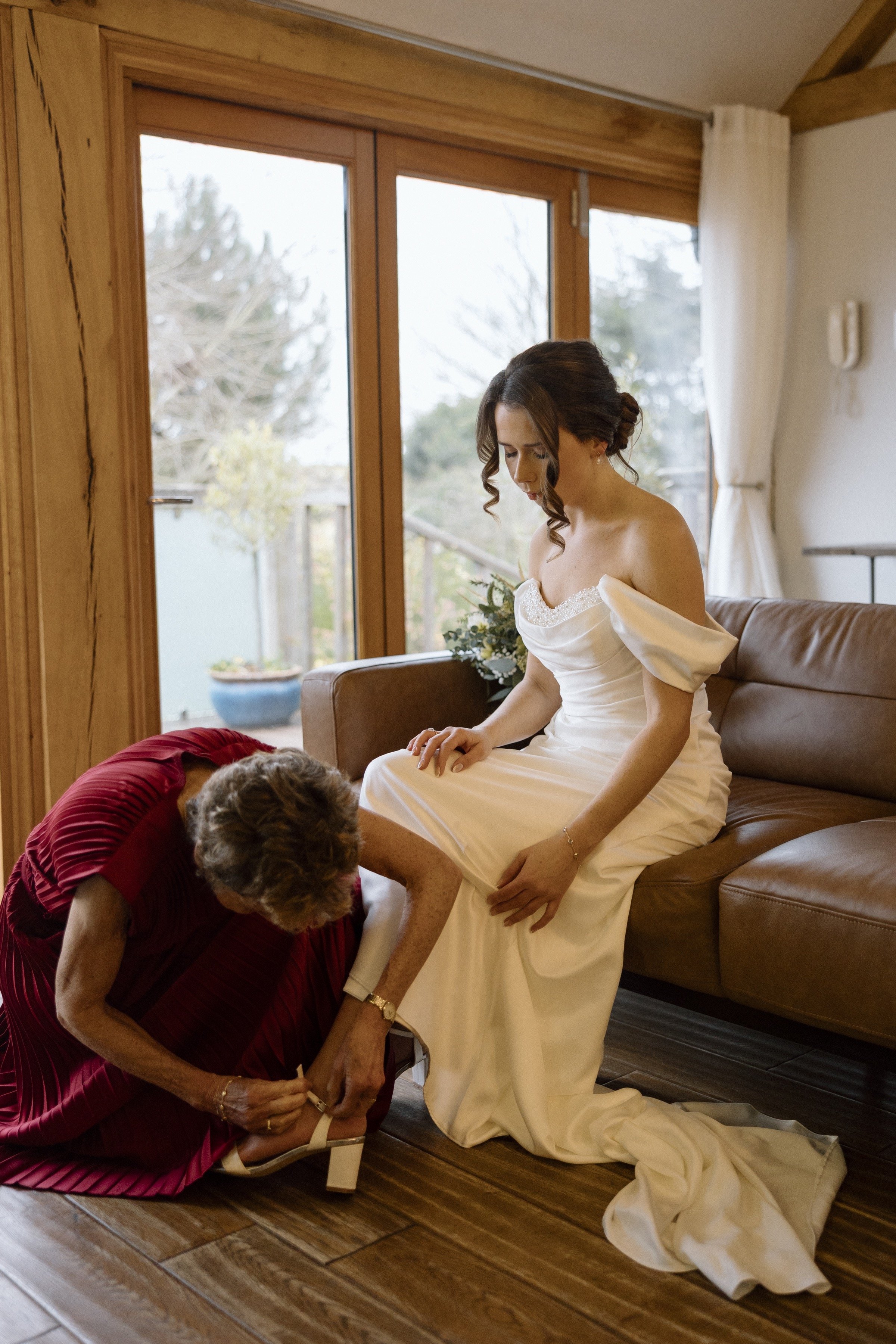 Rachel and James-Helen Rowe Photography-127.jpg