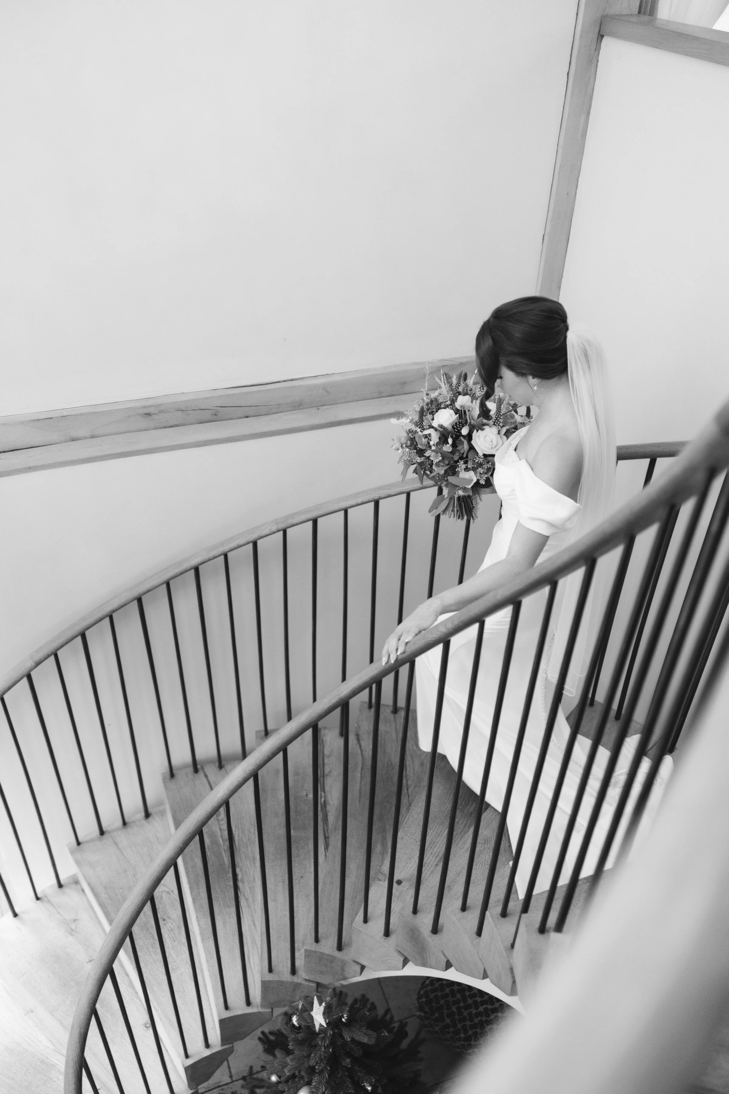 Rachel and James-Helen Rowe Photography-147-2.jpg