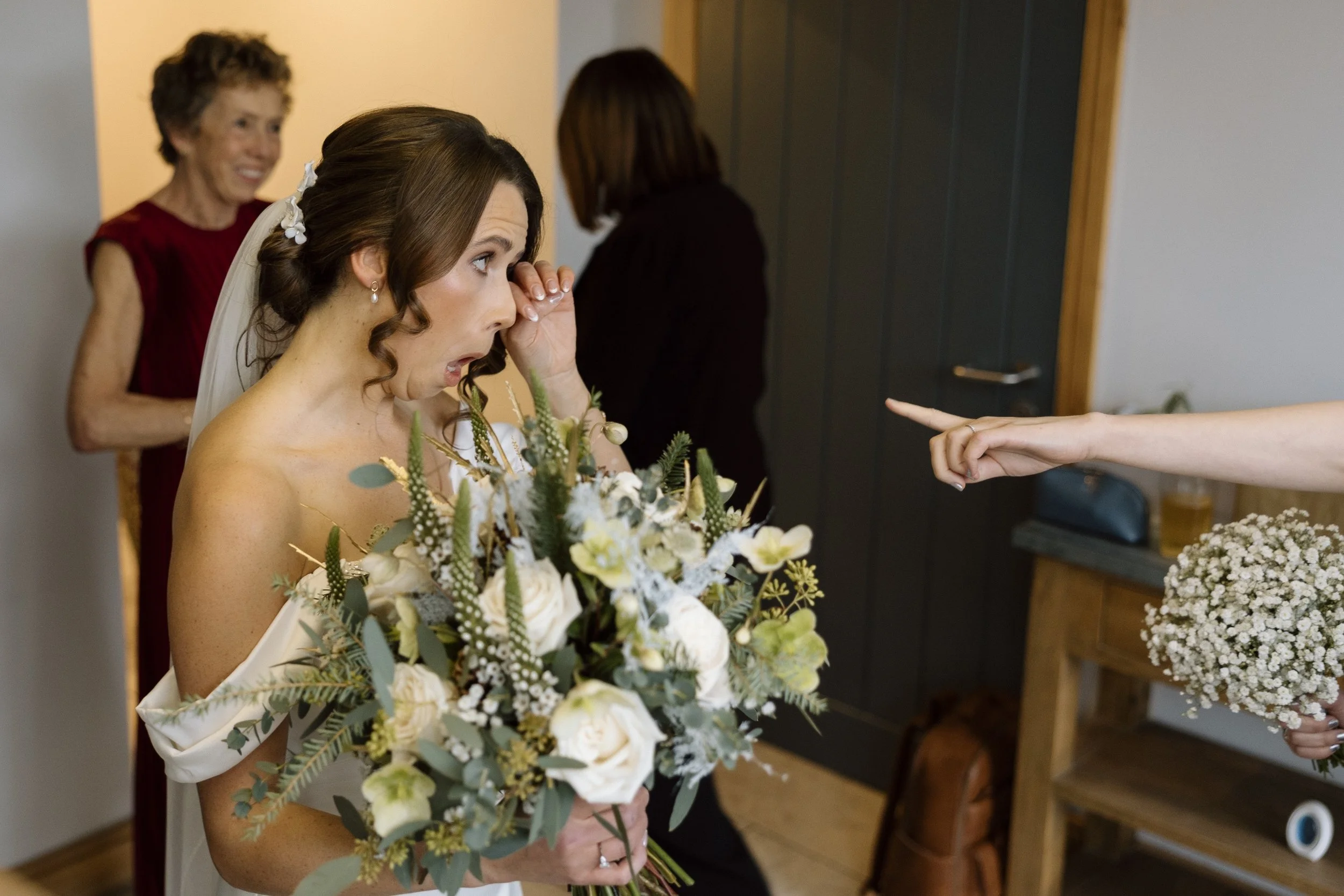 Rachel and James-Helen Rowe Photography-154.jpg