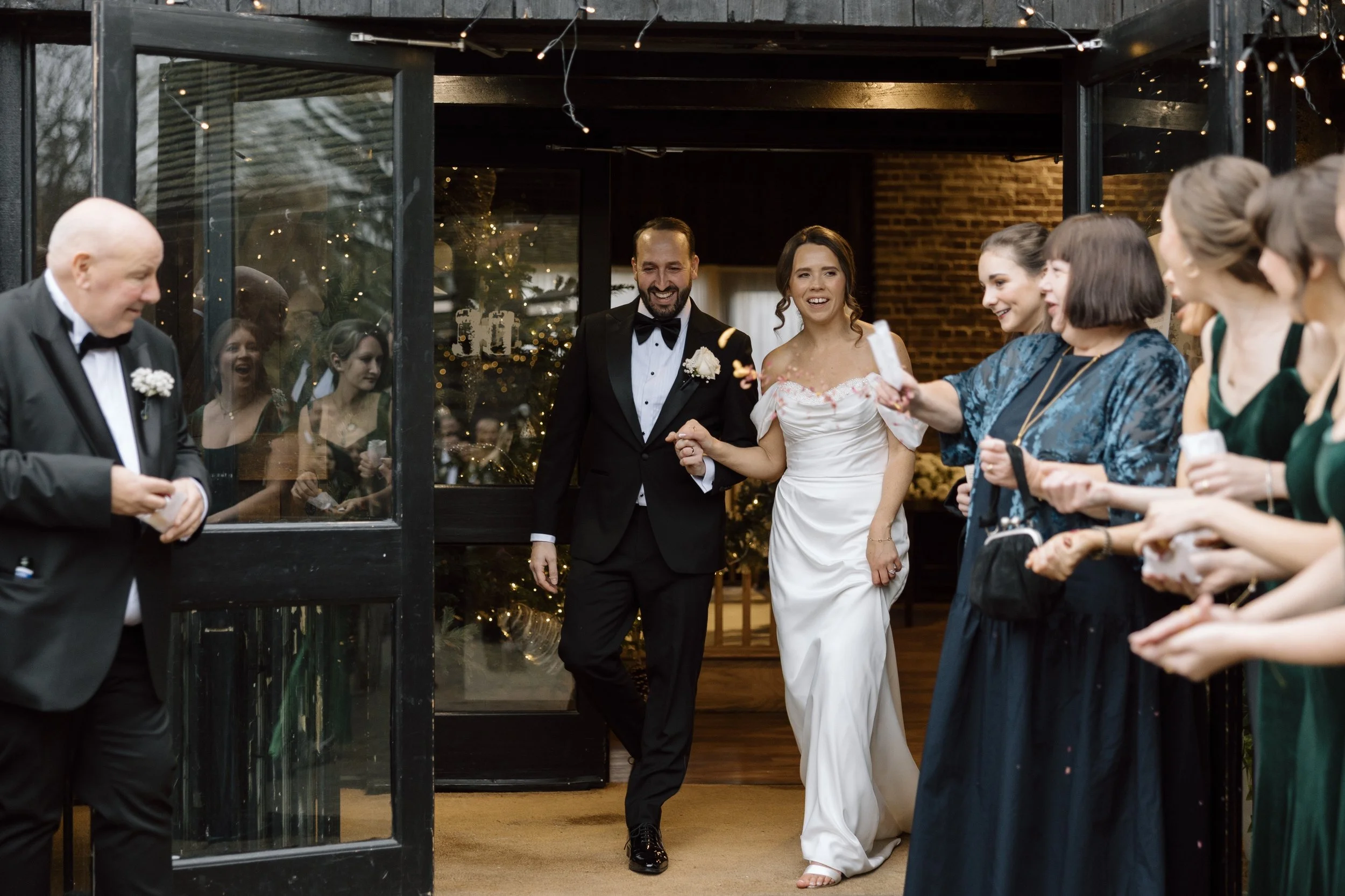 Rachel and James-Helen Rowe Photography-329-2.jpg