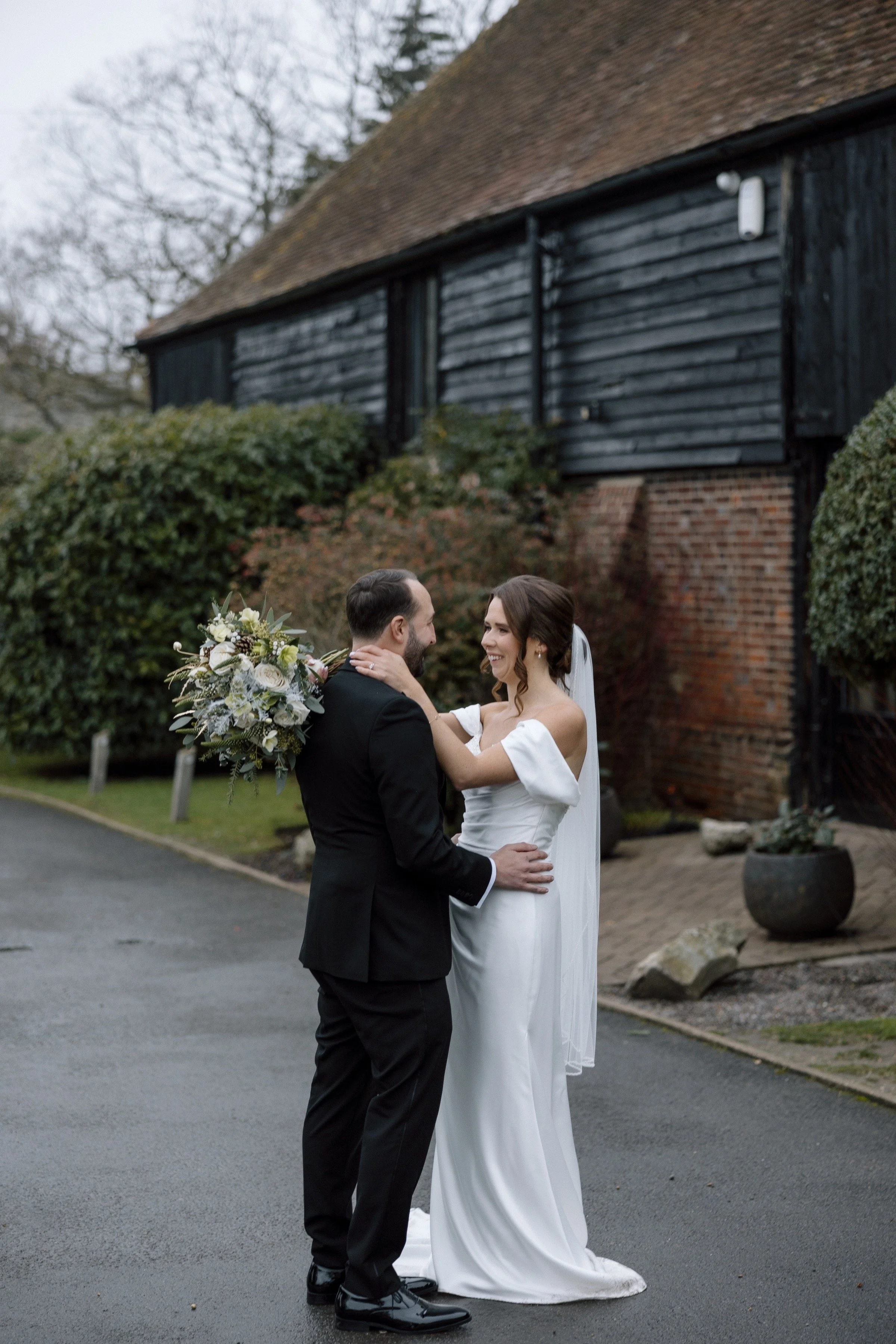 Rachel and James-Helen Rowe Photography-443.jpg