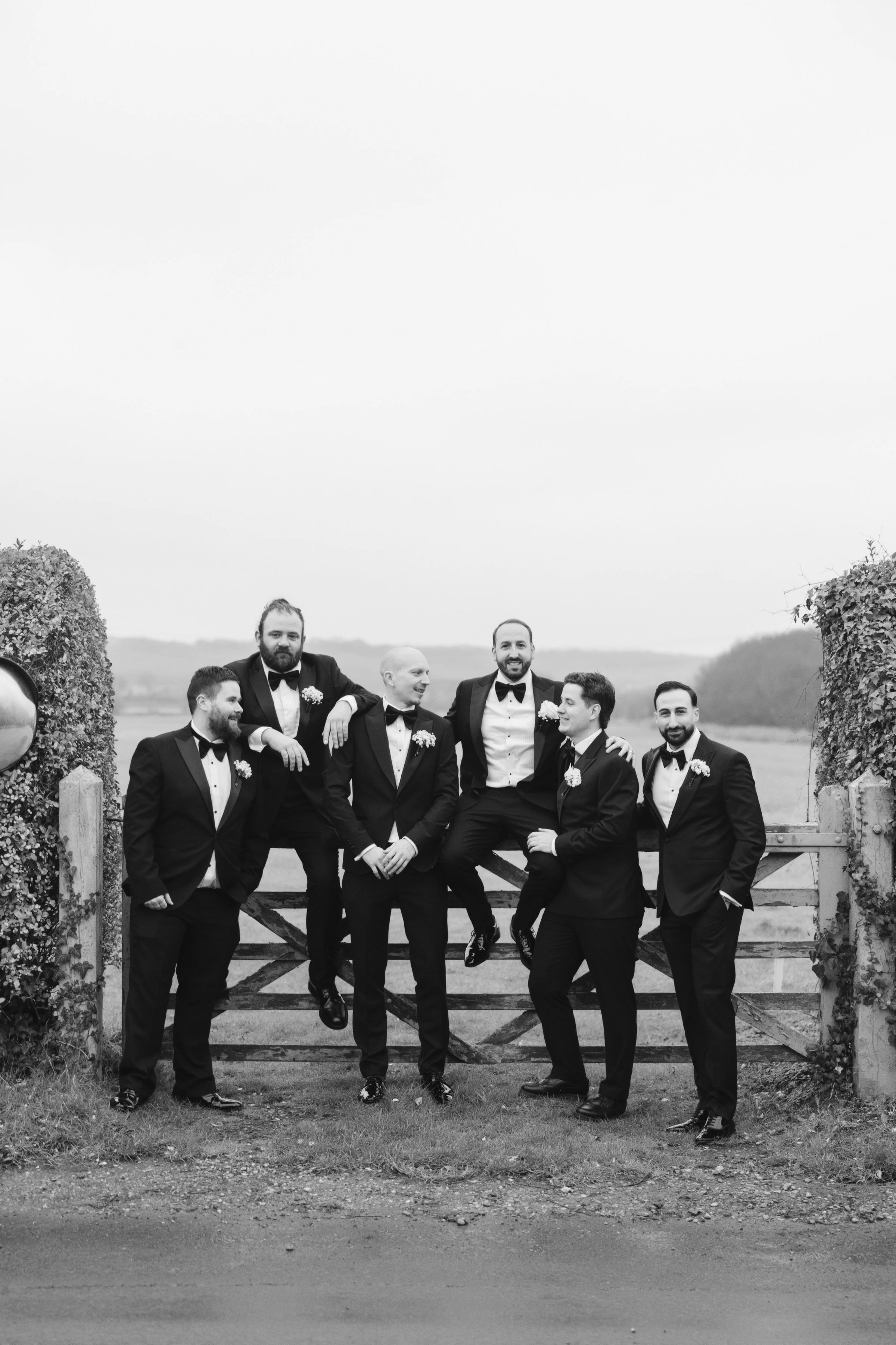 Rachel and James-Helen Rowe Photography-471-2.jpg